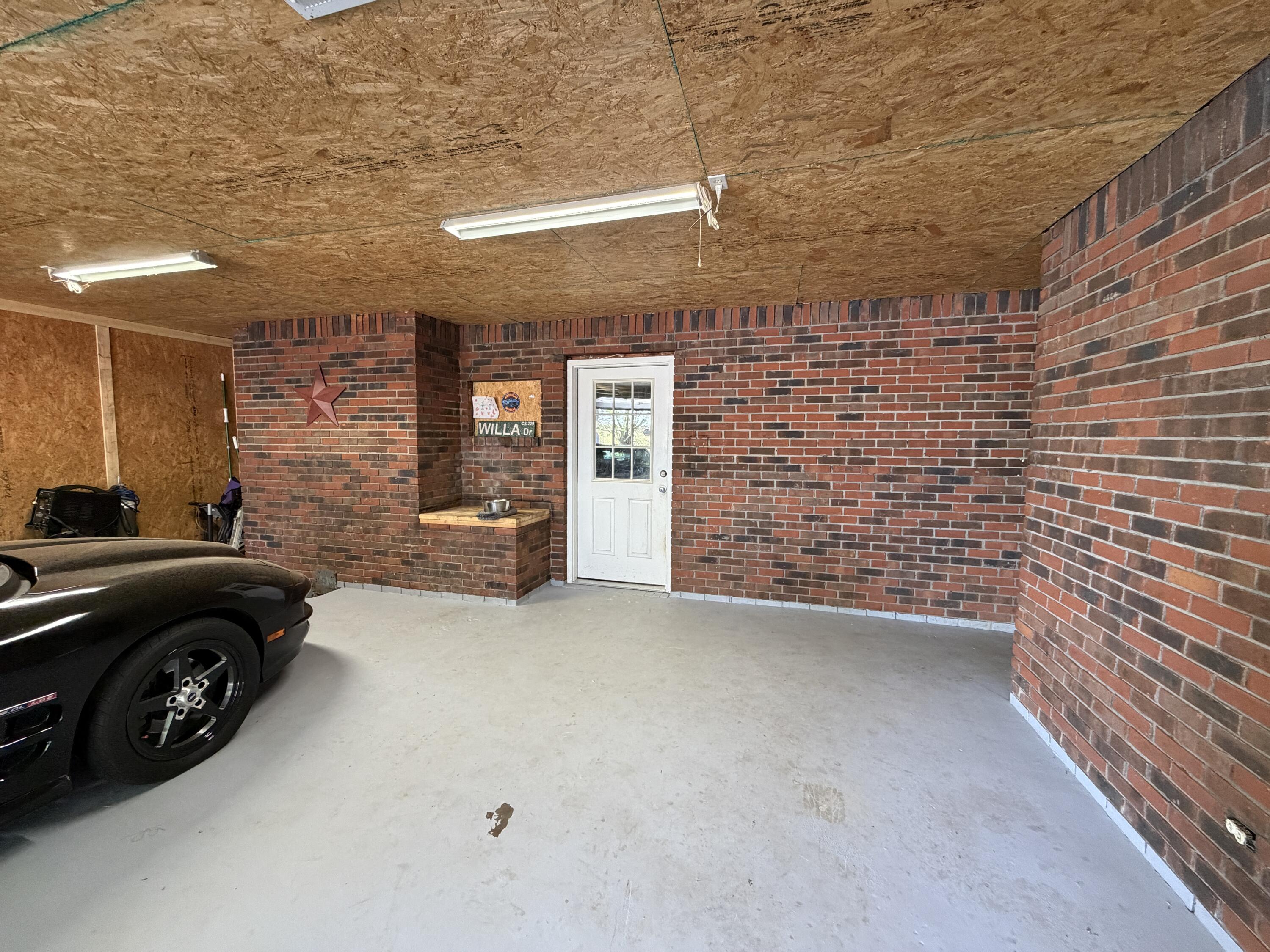 202 Willa Drive Property Photo 42