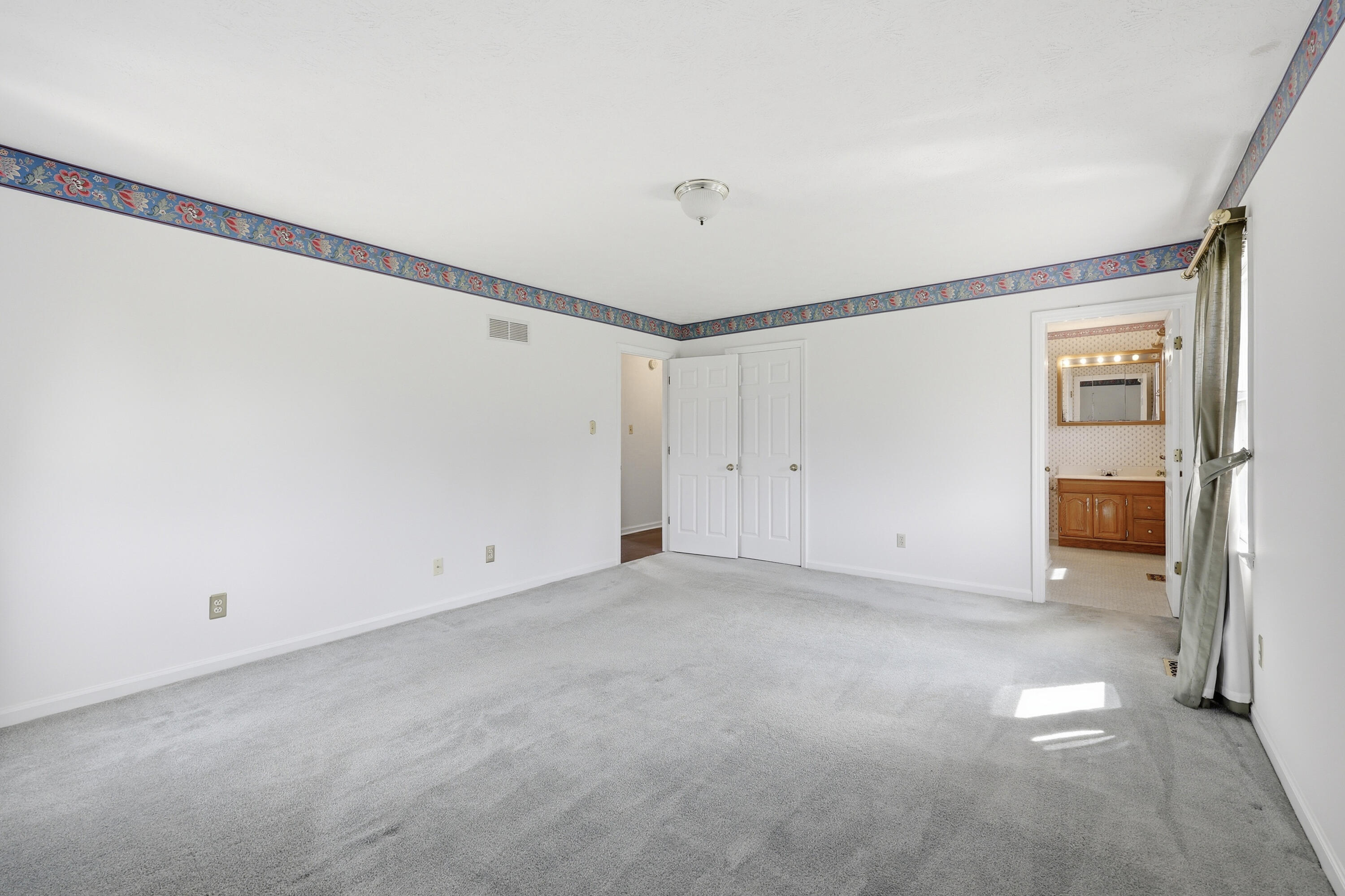 1065 Highview Drive Property Photo 22