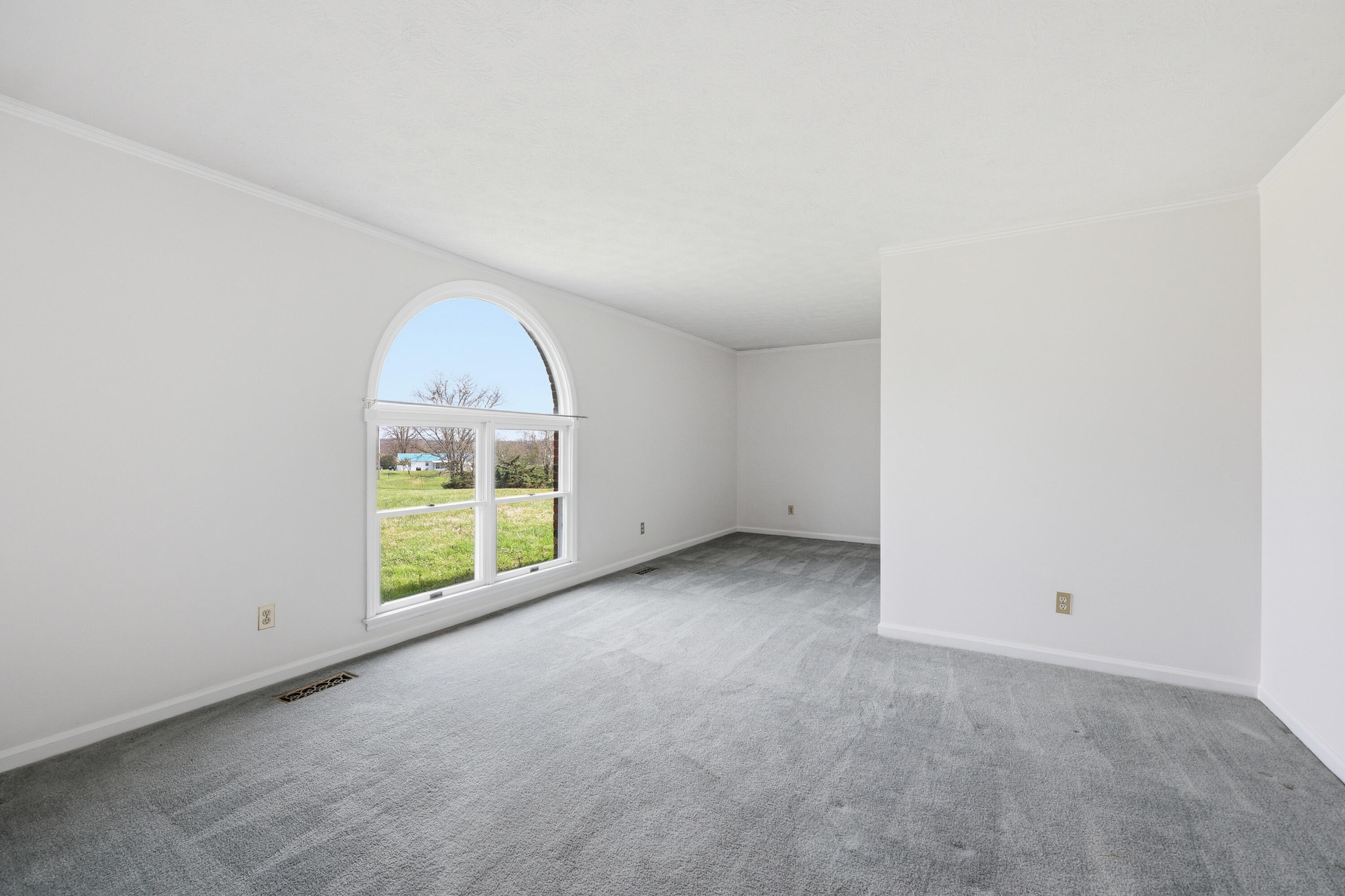 1065 Highview Drive Property Photo 13