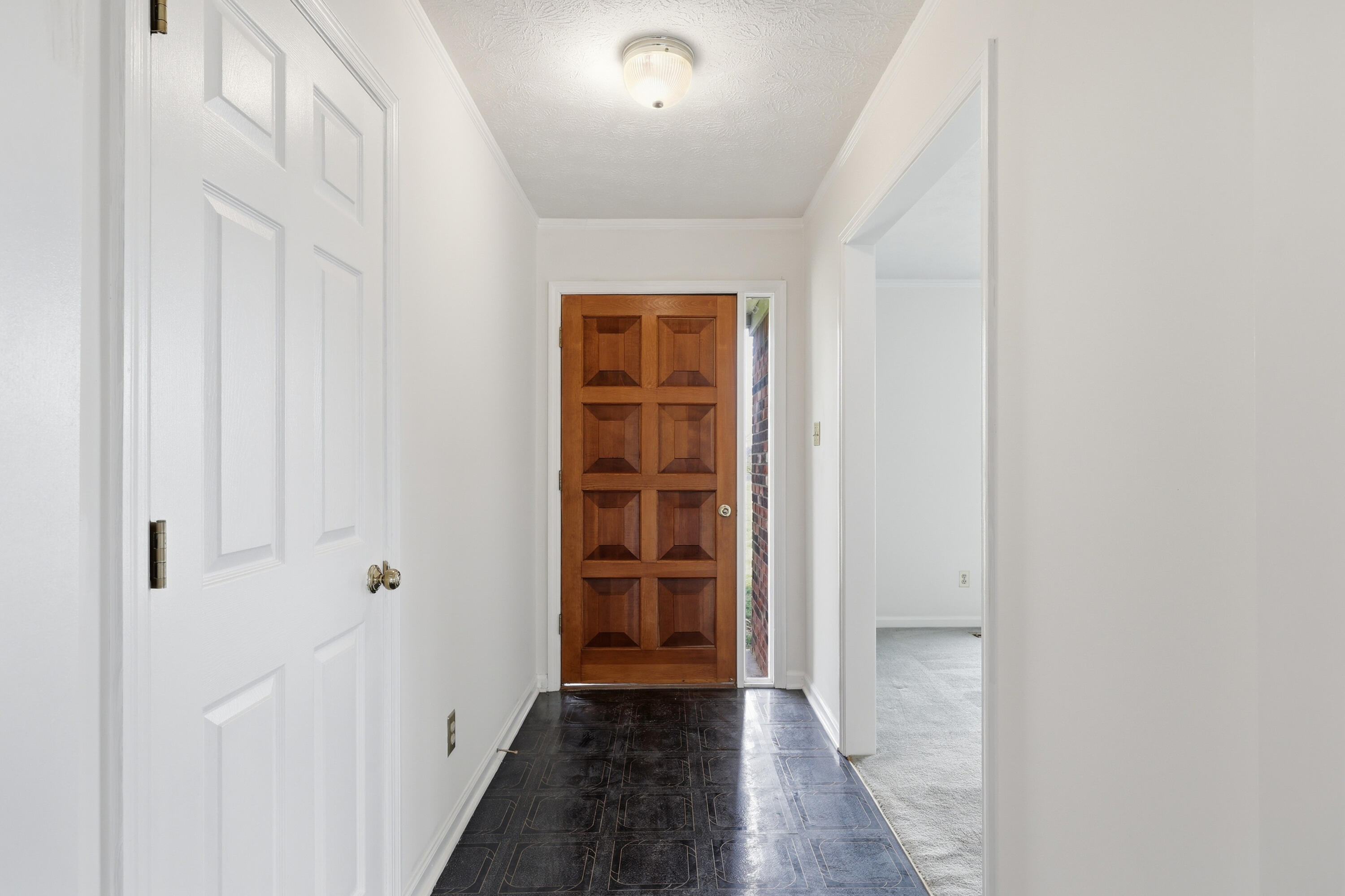 1065 Highview Drive Property Photo 15