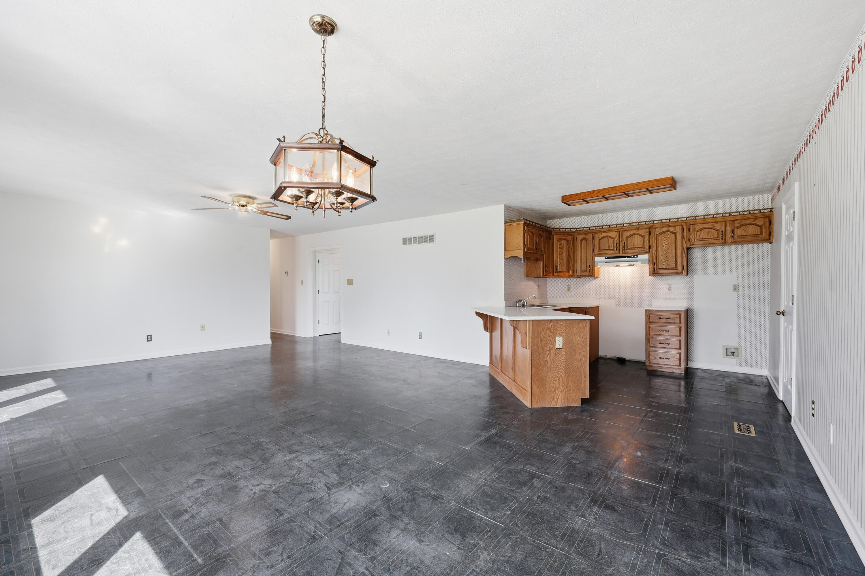 1065 Highview Drive Property Photo 25