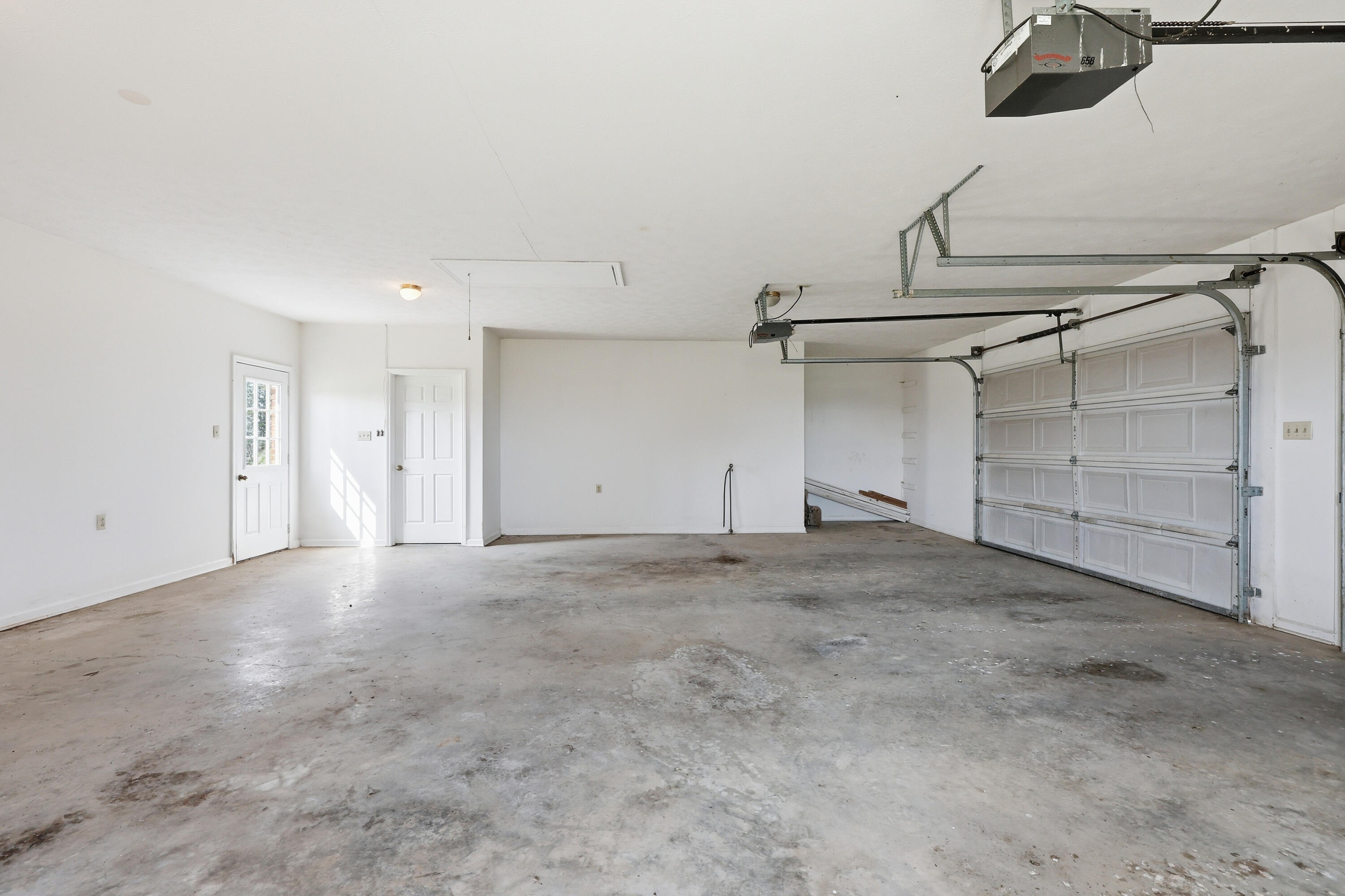 1065 Highview Drive Property Photo 46