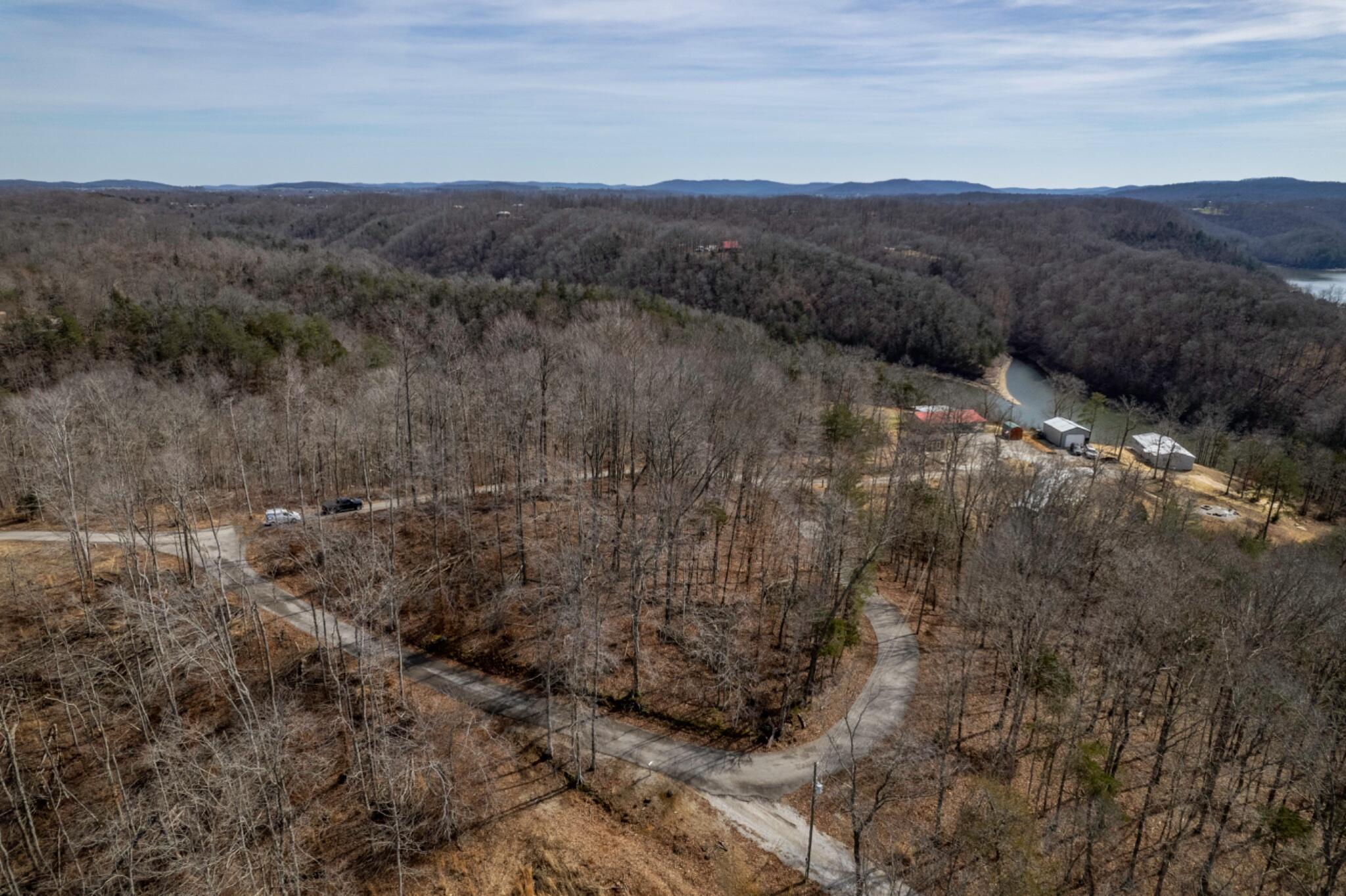 8600 Ky-92 Property Photo 8