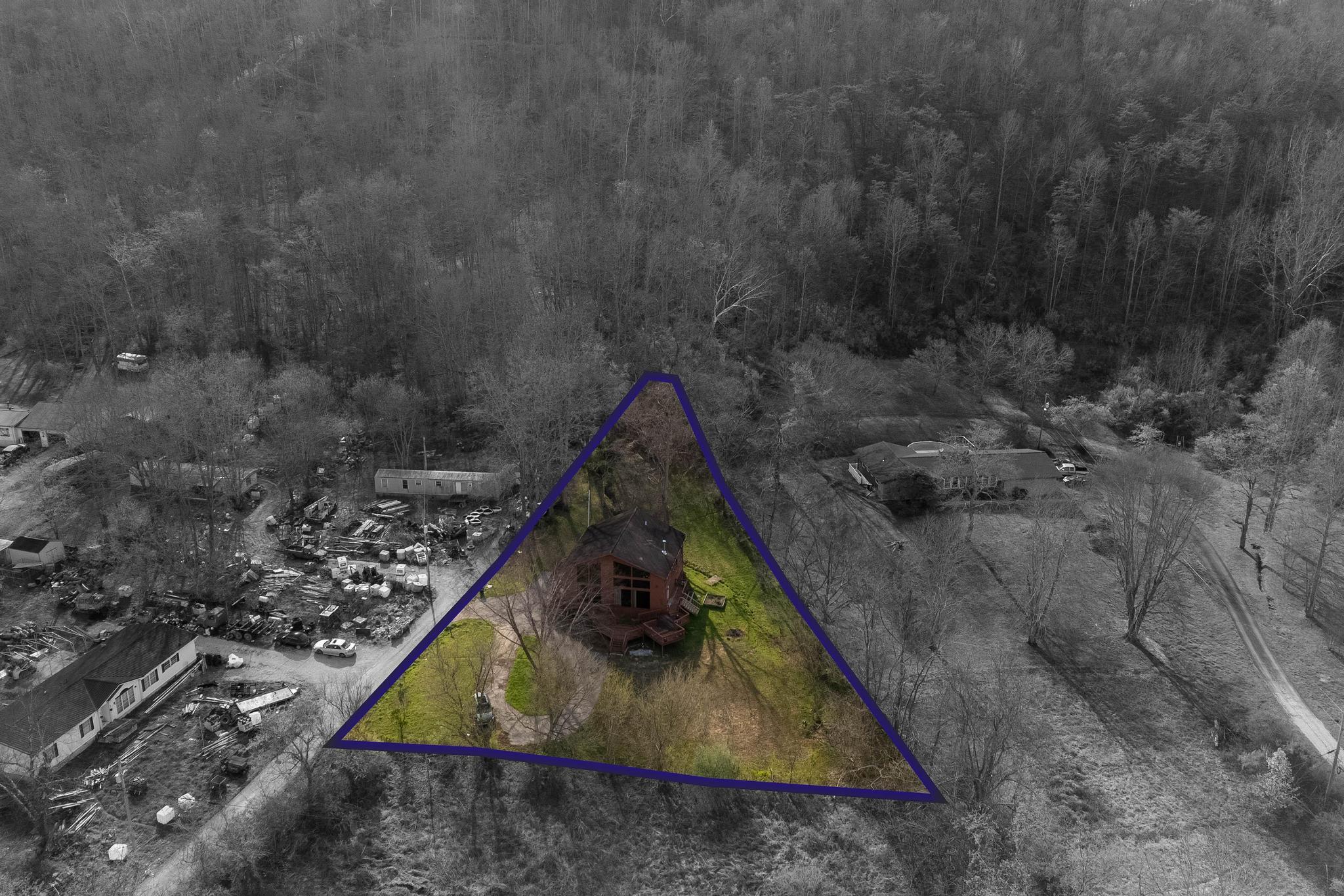 196 Twin Meadows Road Property Photo 4