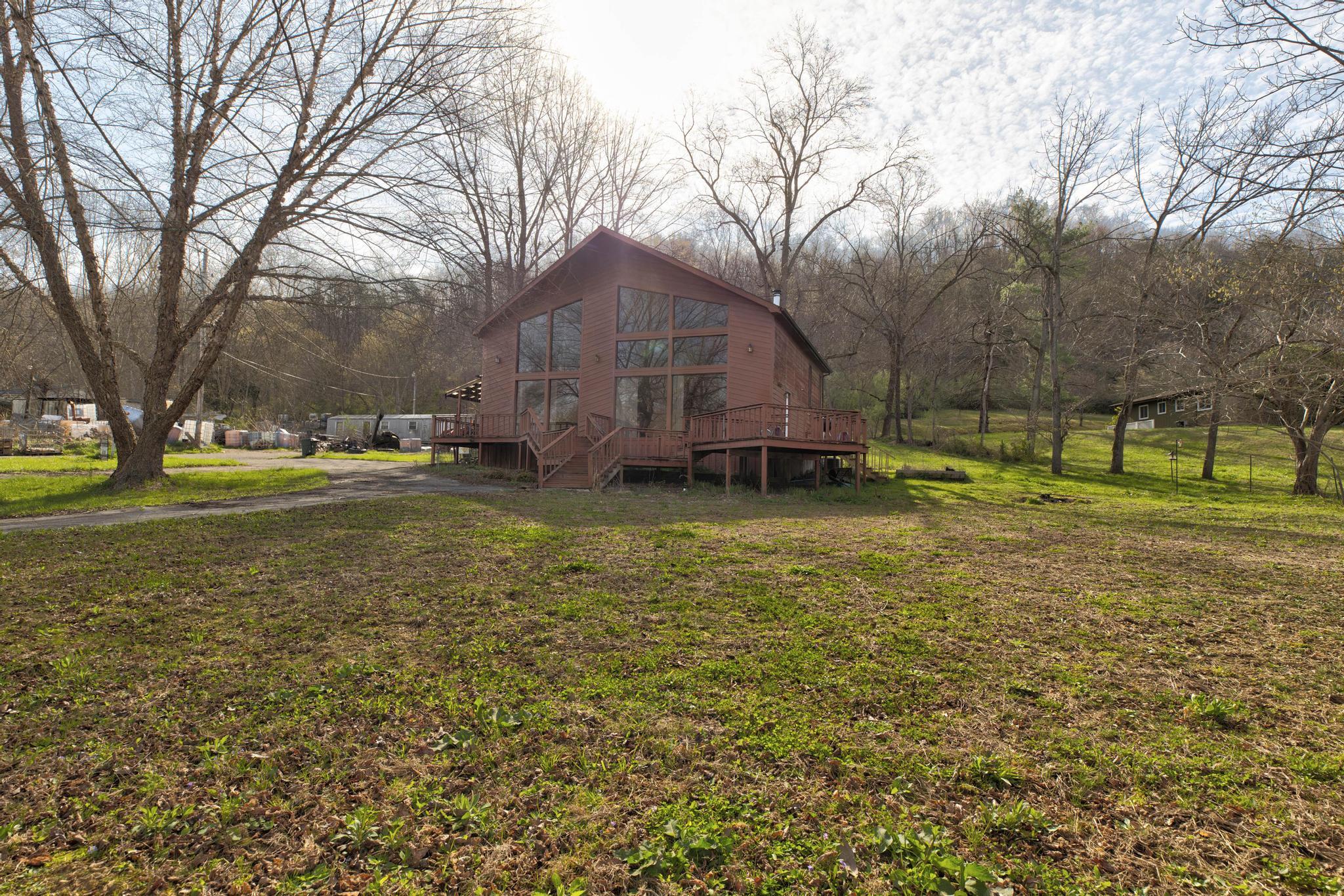 196 Twin Meadows Road Property Photo 33