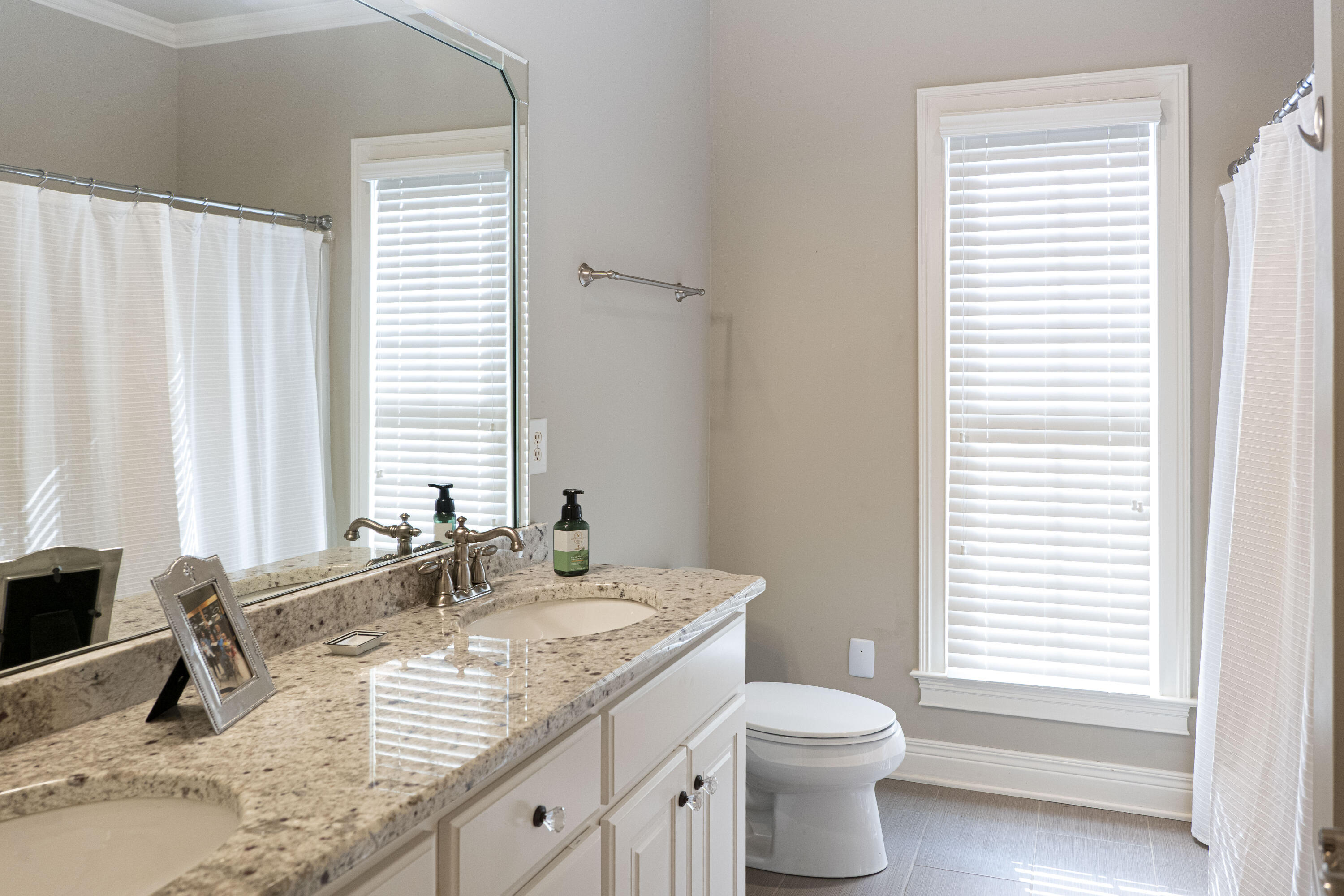 3305 Blackford Pass Property Photo 41