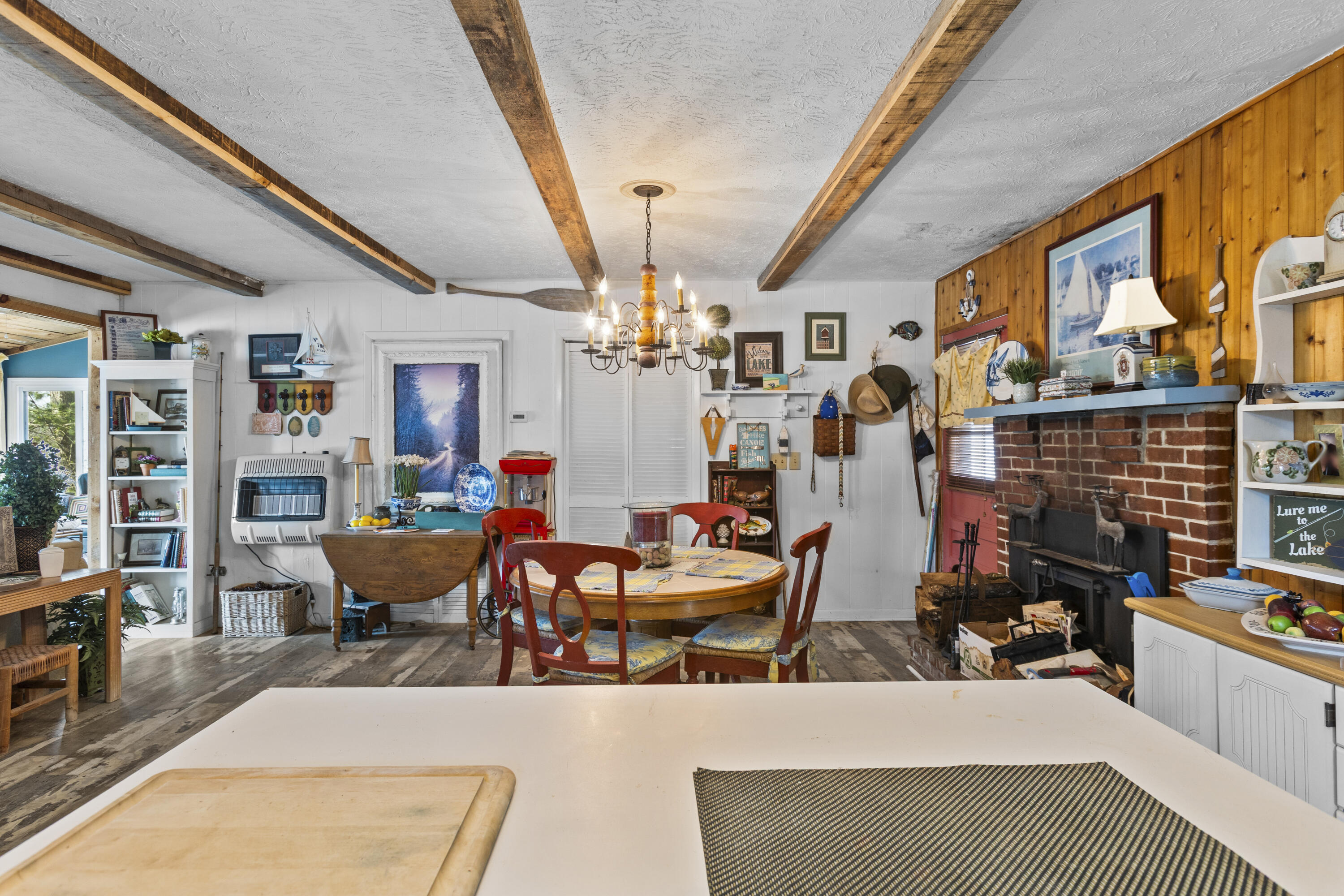 1810 Calk Lake Road Property Photo 9