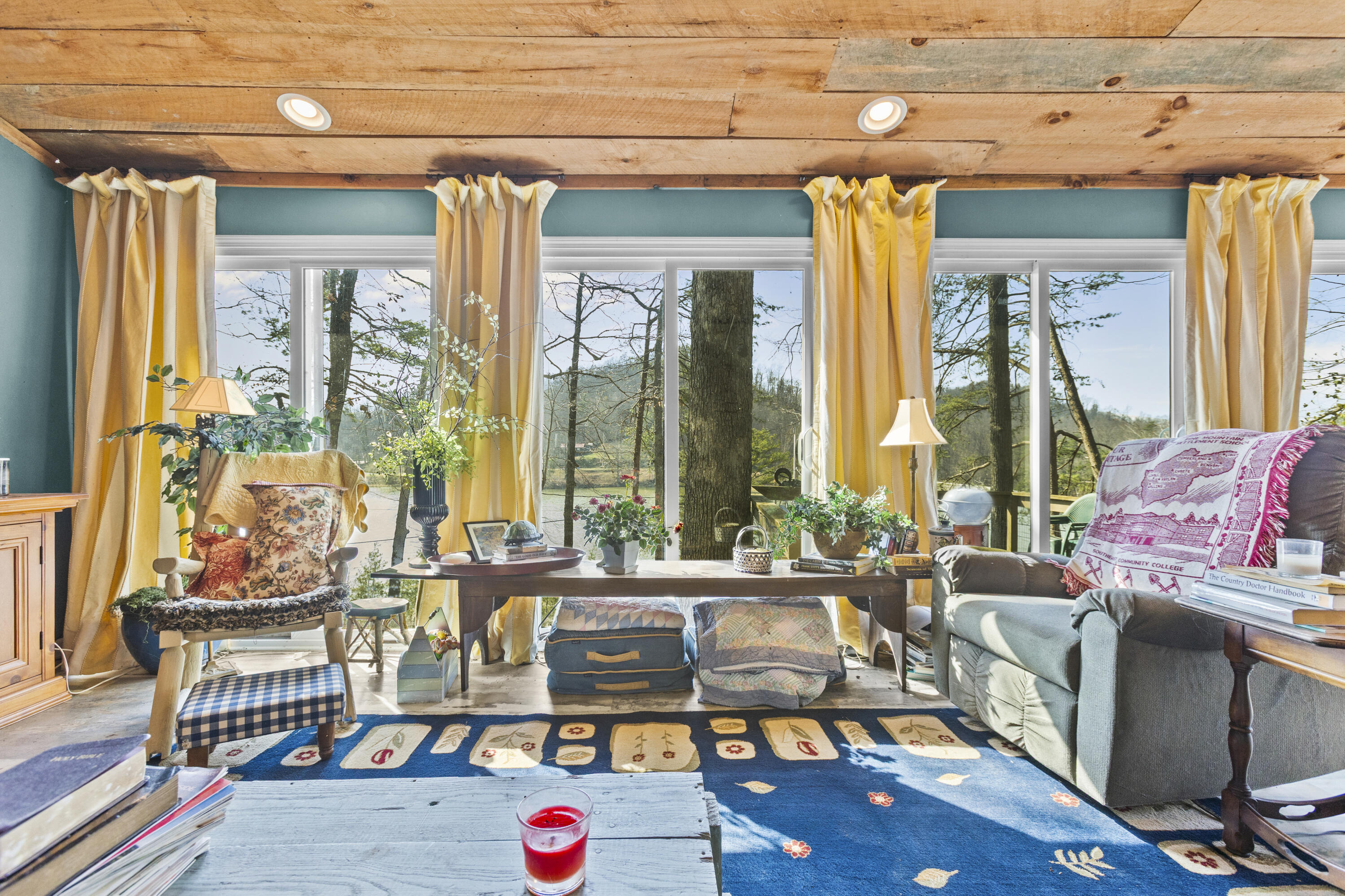 1810 Calk Lake Road Property Photo 18