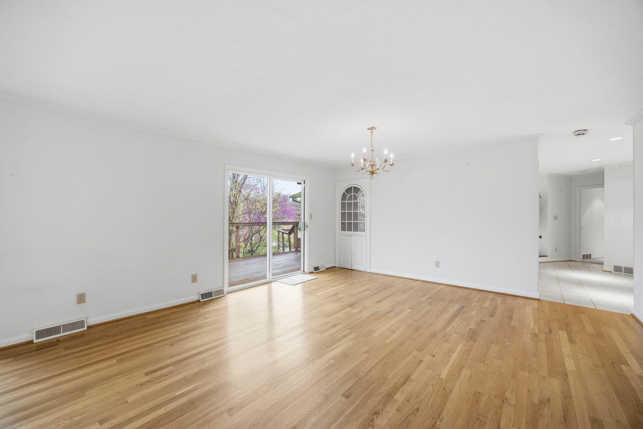2044 Manor Drive Property Photo 40
