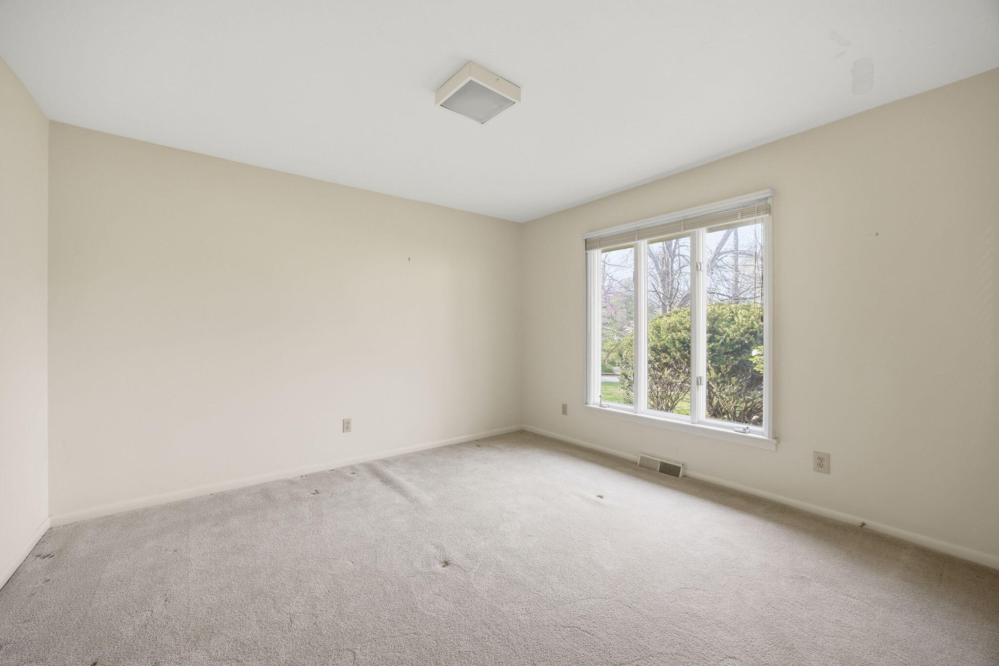 2044 Manor Drive Property Photo 61