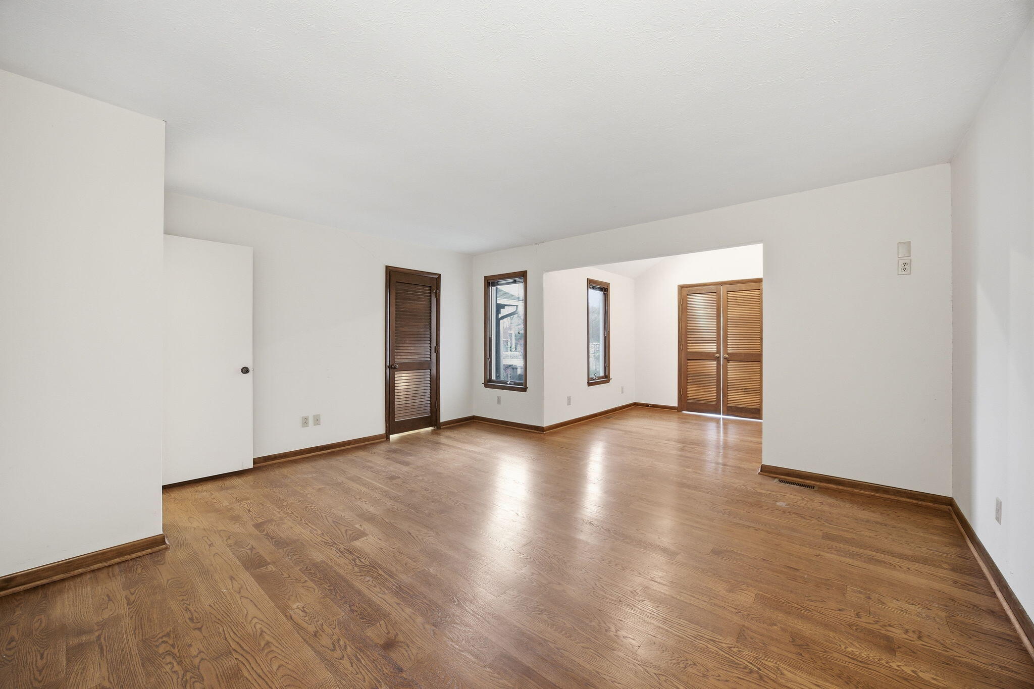 2044 Manor Drive Property Photo 67