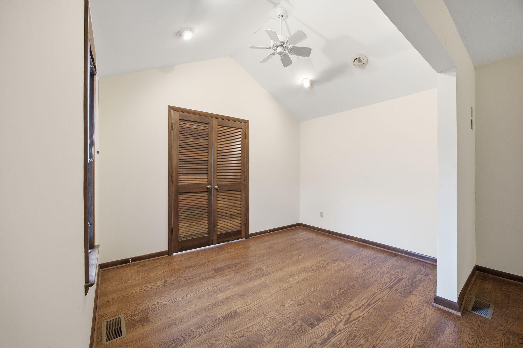 2044 Manor Drive Property Photo 70