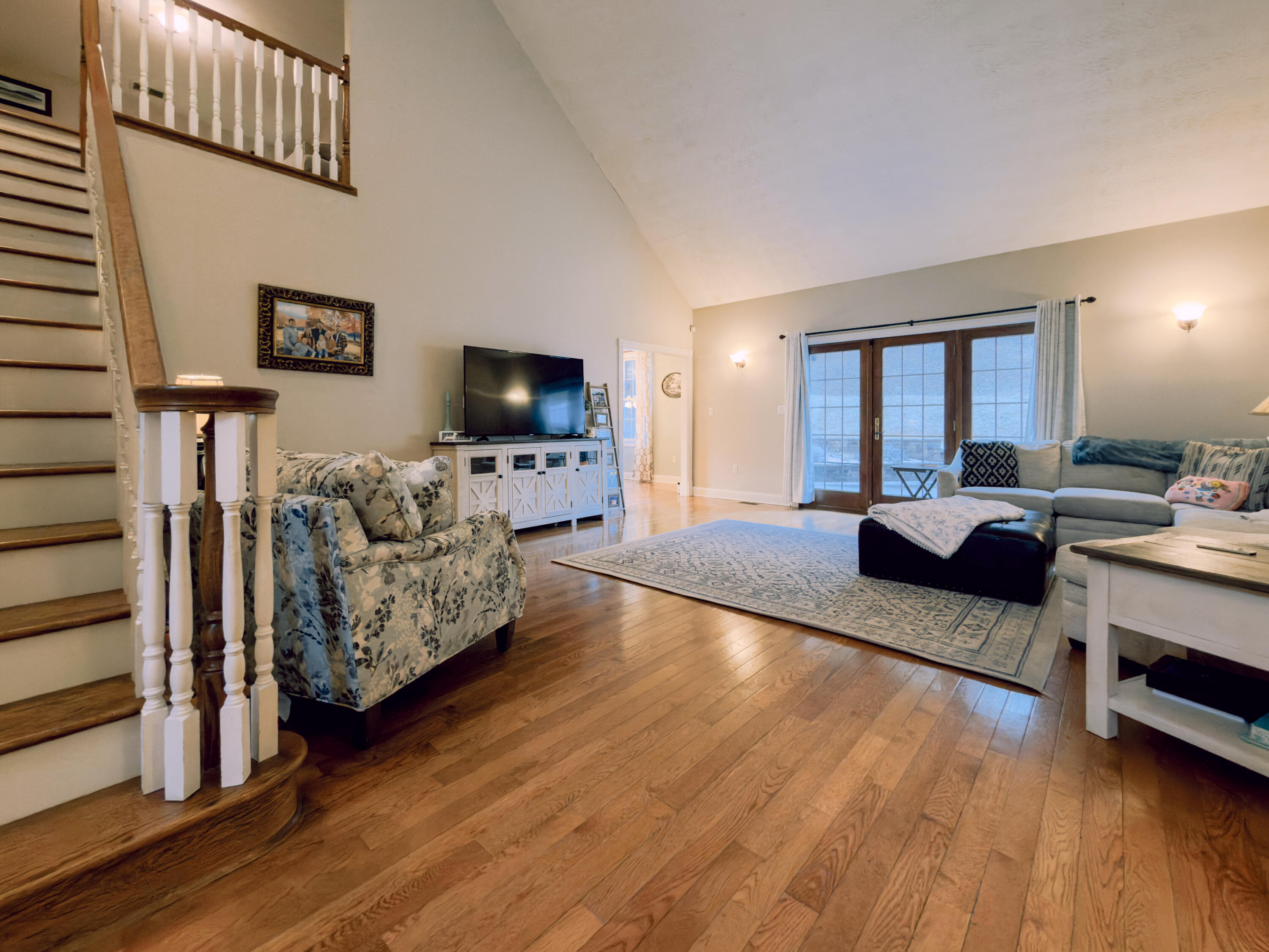 104 Easy Street Property Photo 14