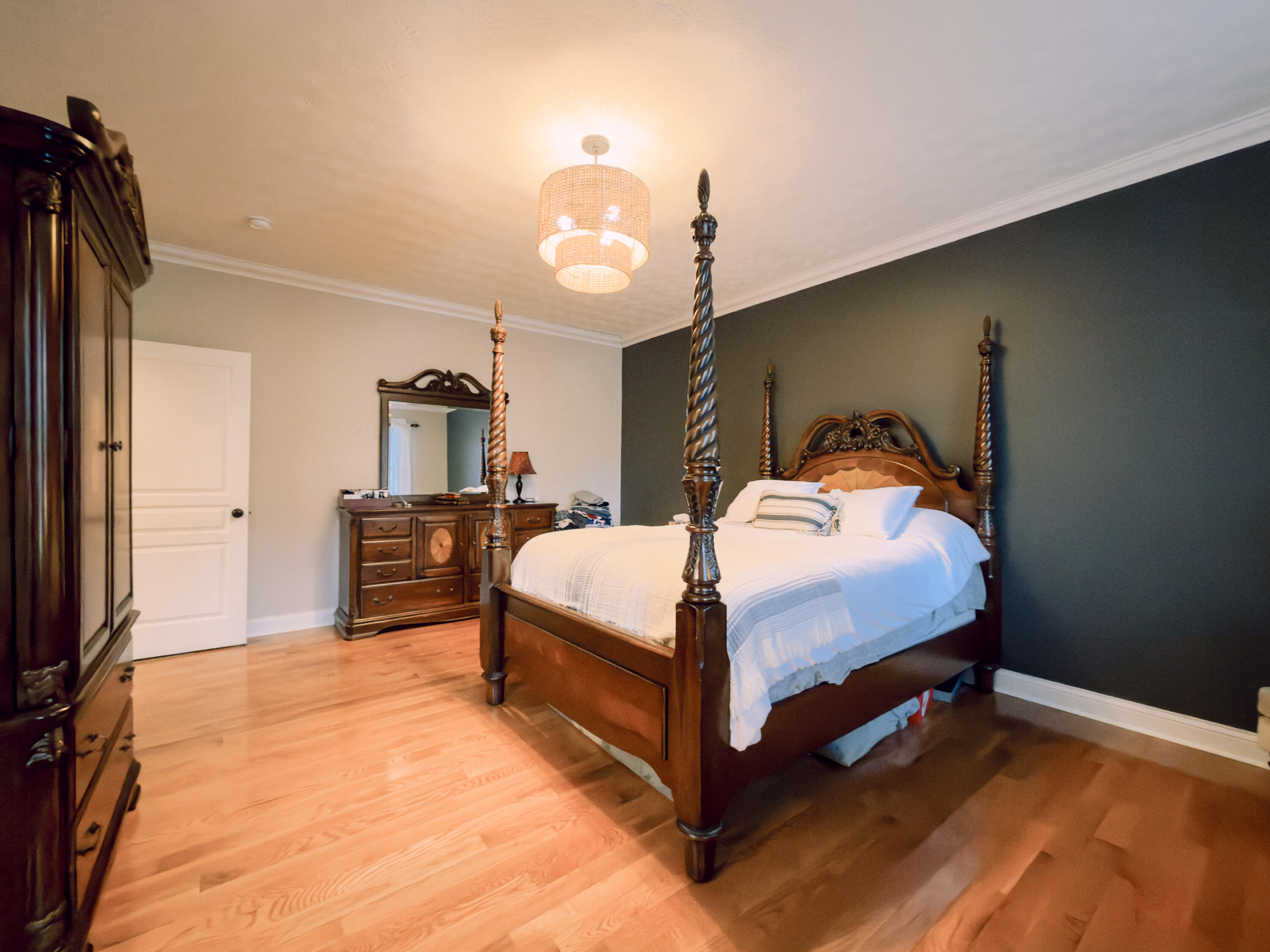 104 Easy Street Property Photo 32