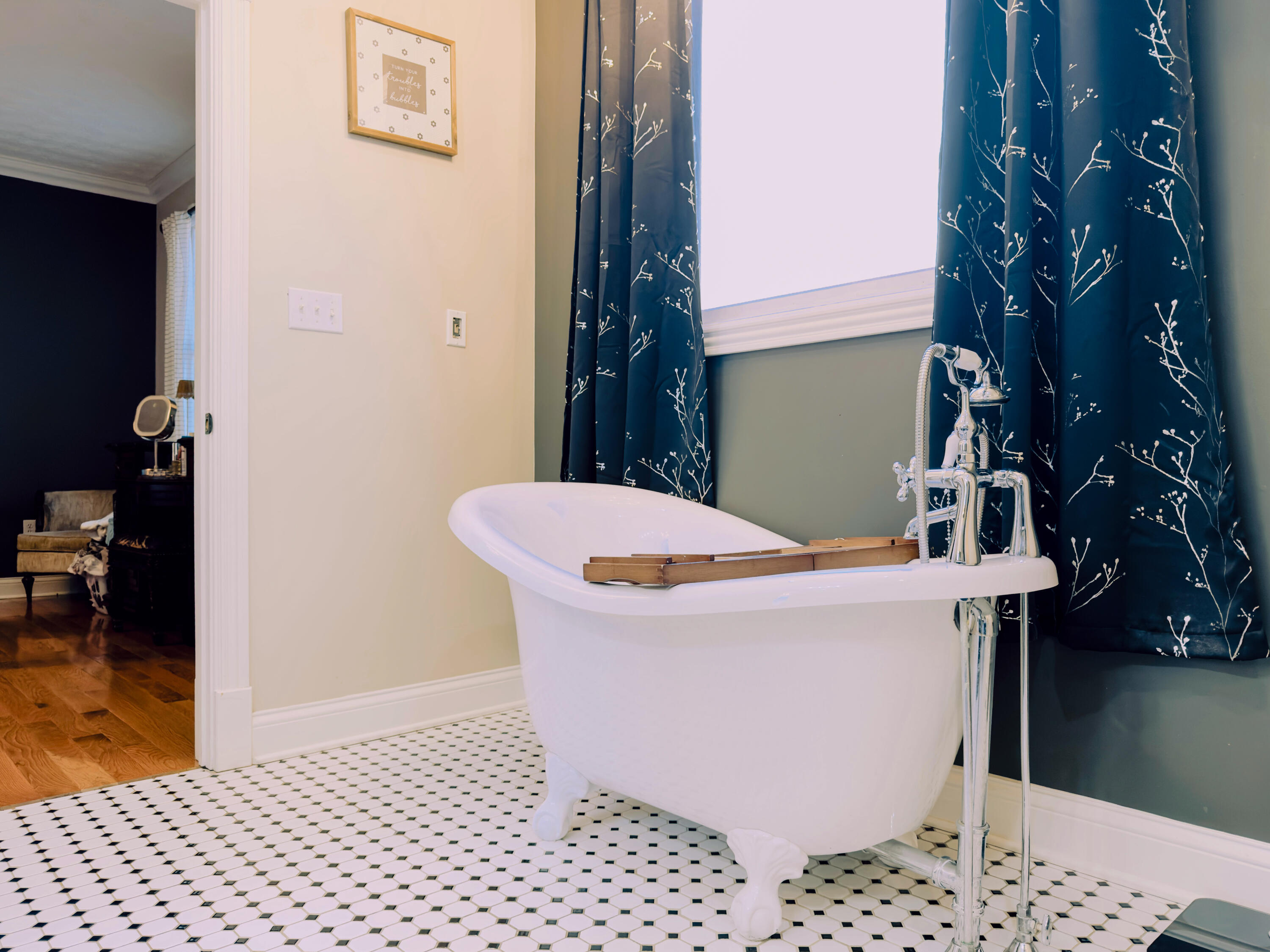 104 Easy Street Property Photo 36