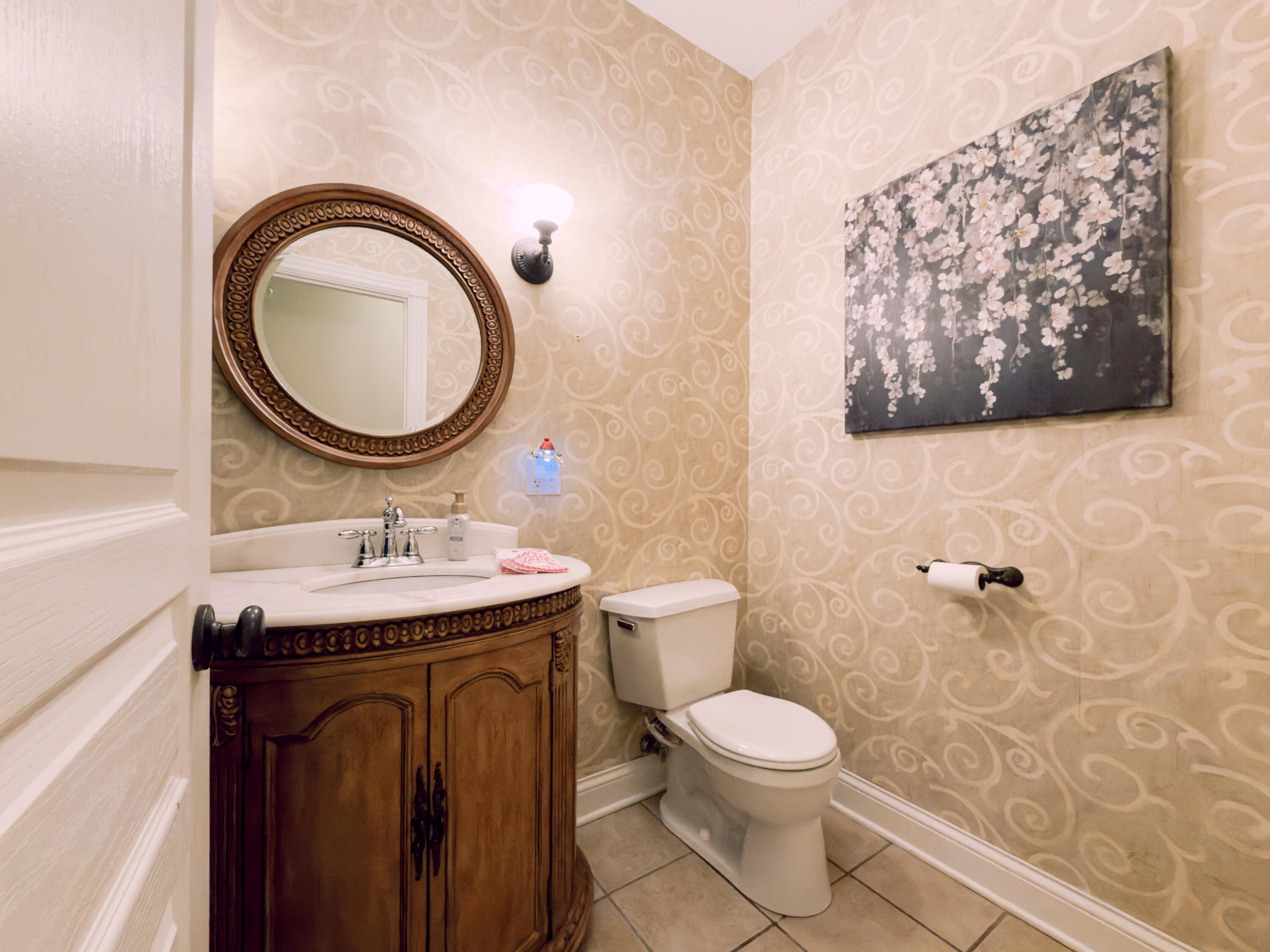 104 Easy Street Property Photo 39