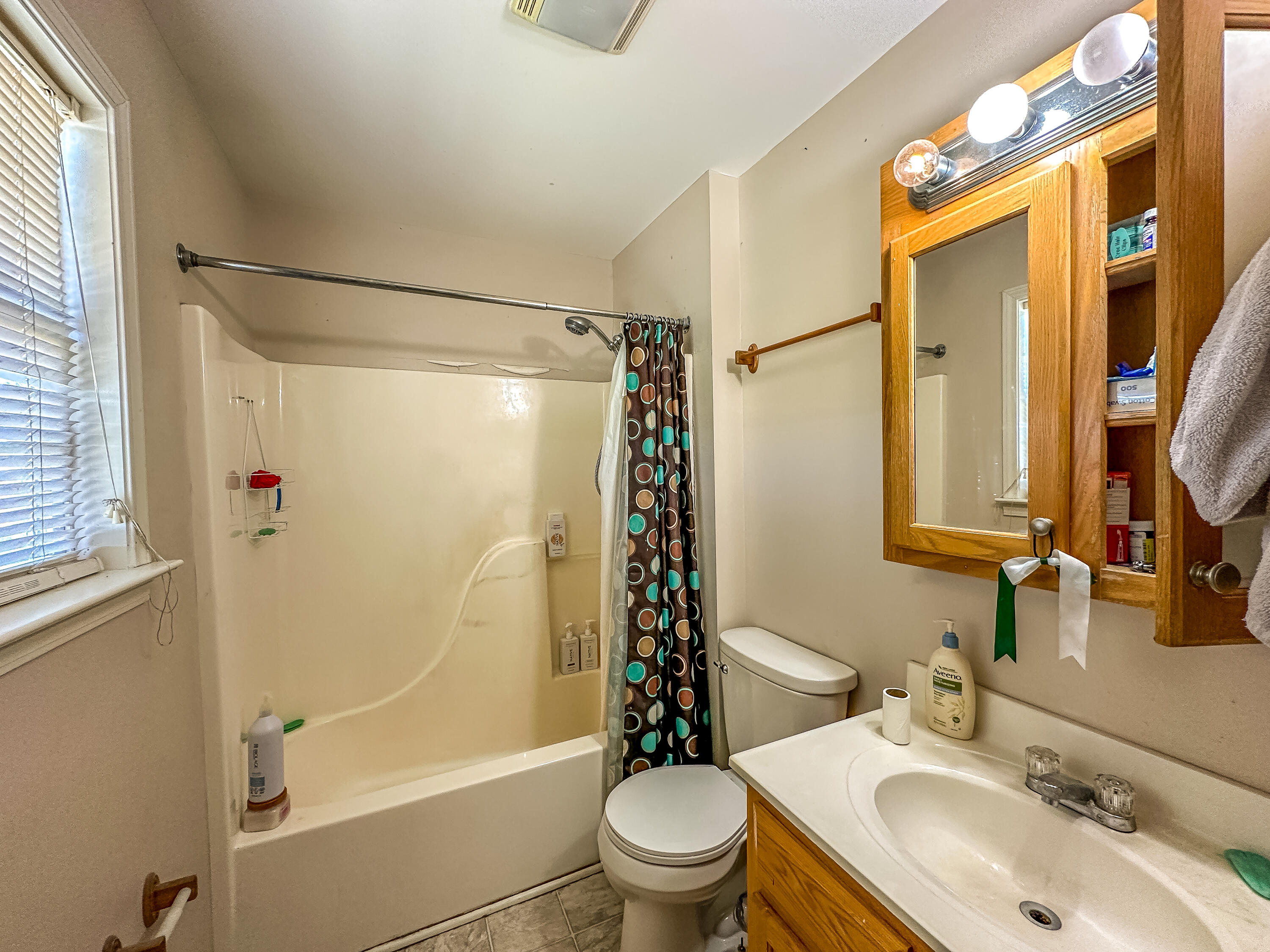 204 Saddle Brook Court Property Photo 20