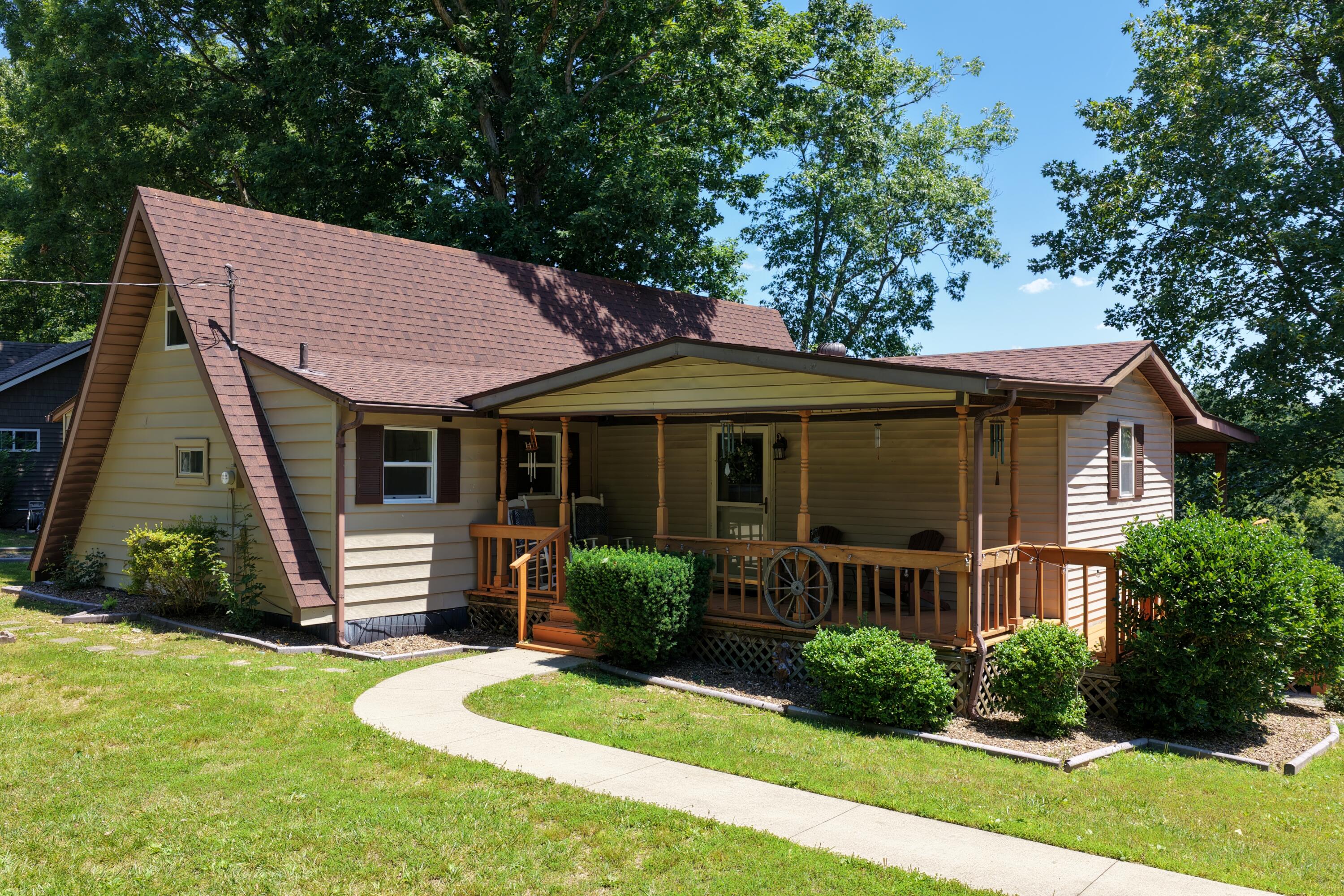 1129 Indian Ridge Road Property Photo 4
