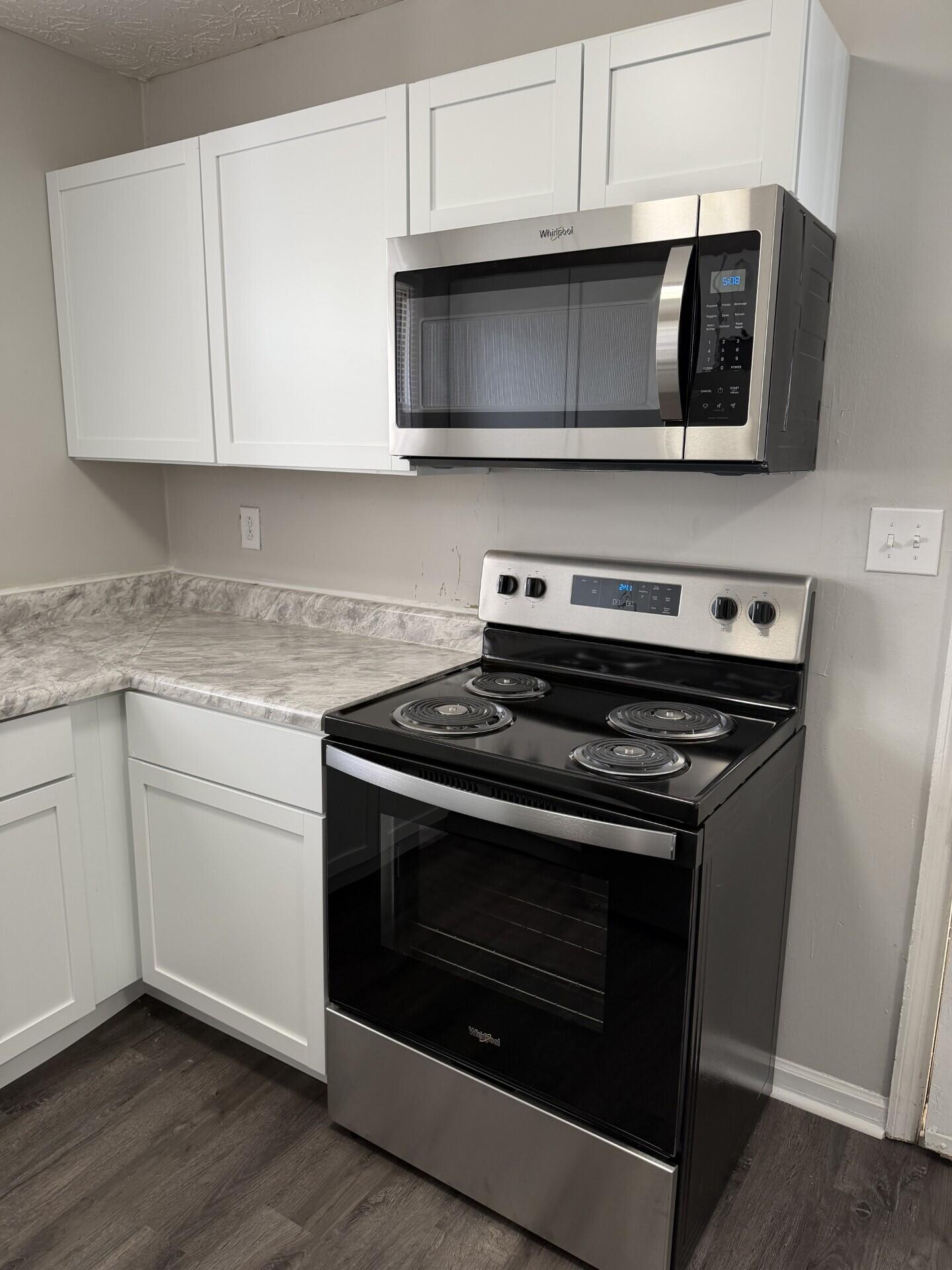 3200 Baird Court A Property Photo 5