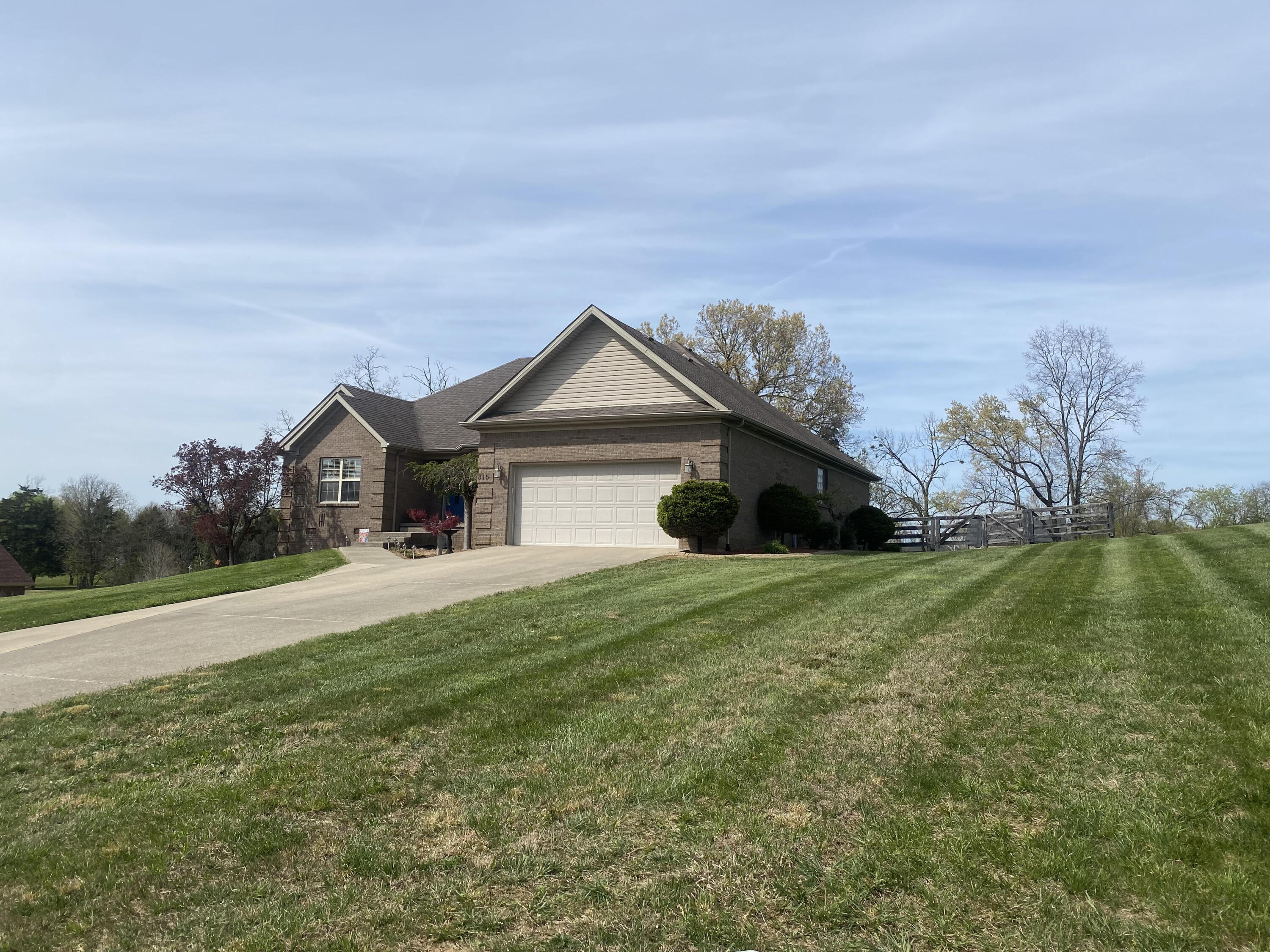 315 Waco Heights Property Photo 6