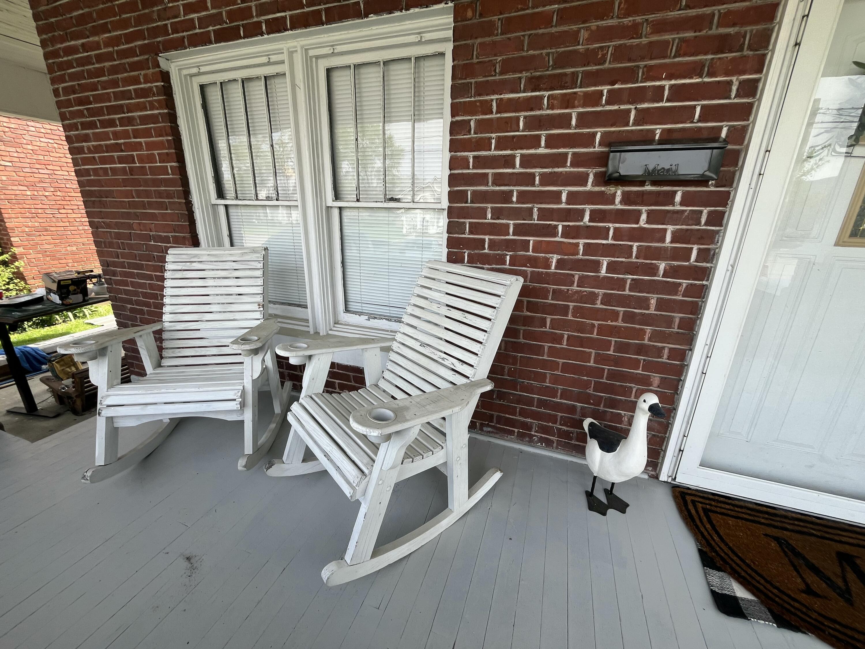 713 Exeter Avenue Property Photo 6