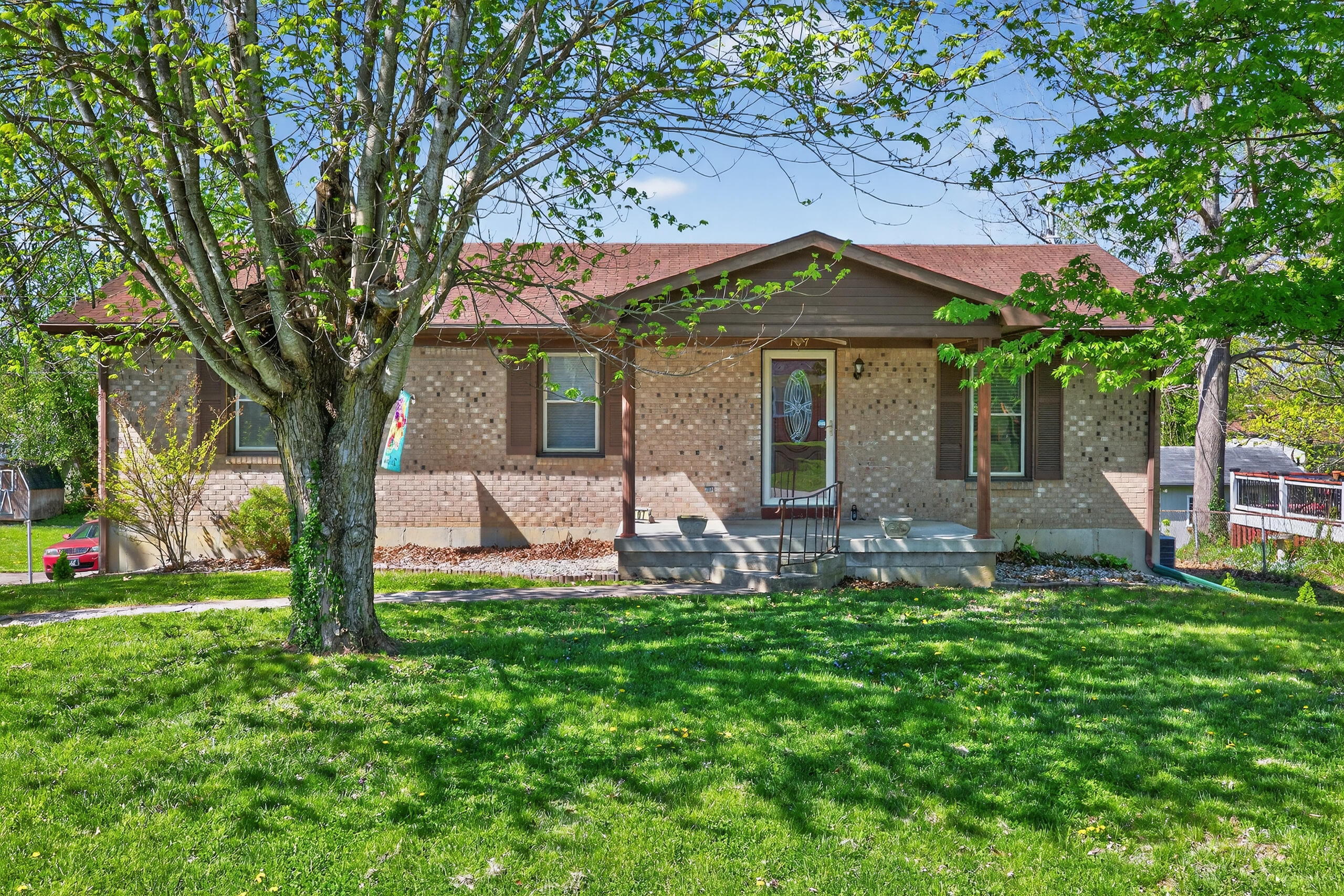 107 Cardinal Drive Property Photo 1
