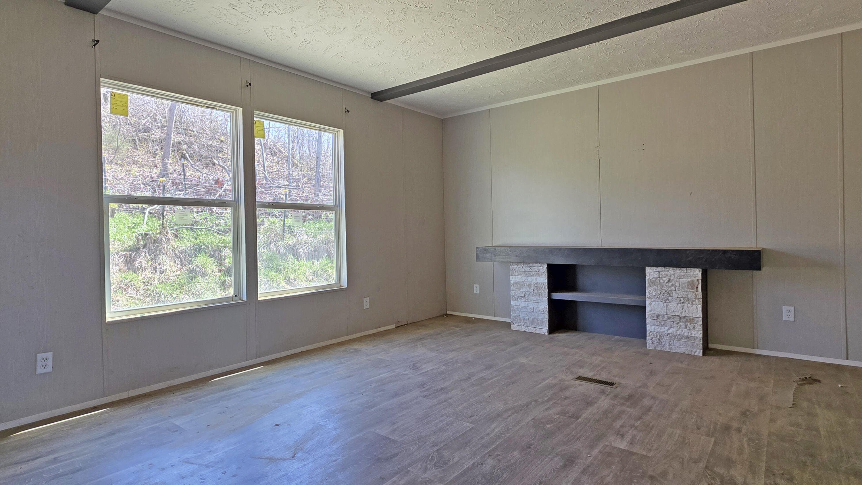 423 Bertram Hollow Road Property Photo 11