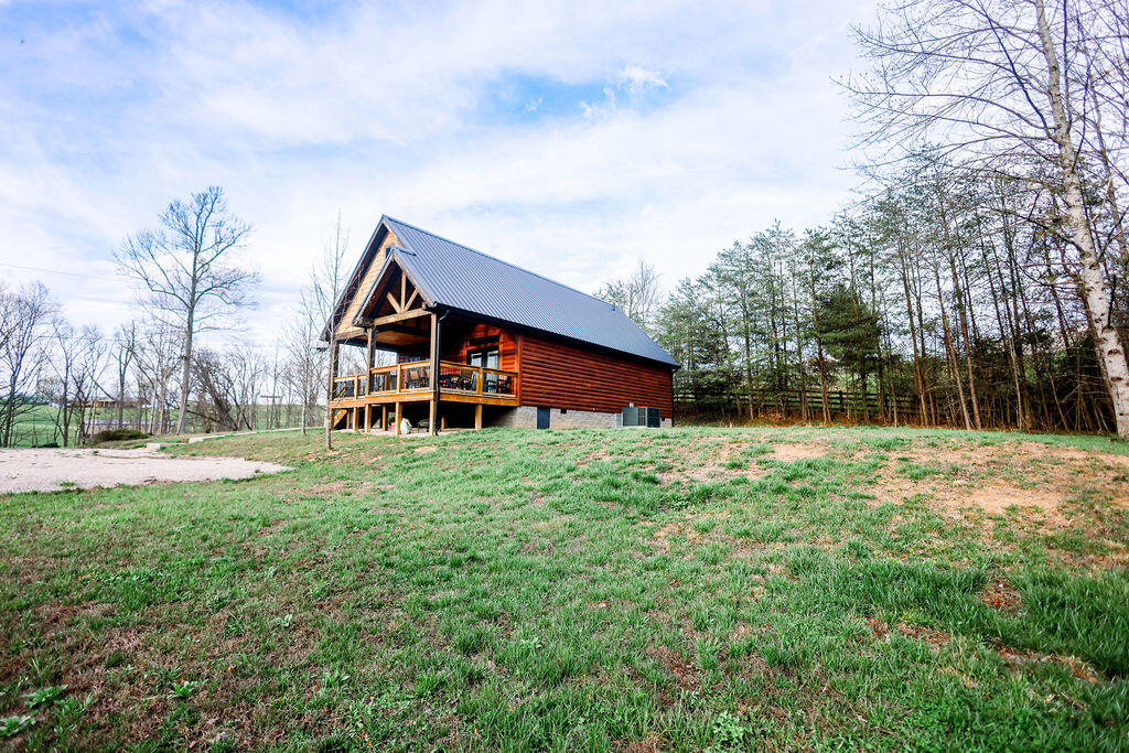 275 Browns Run Road Property Photo 9