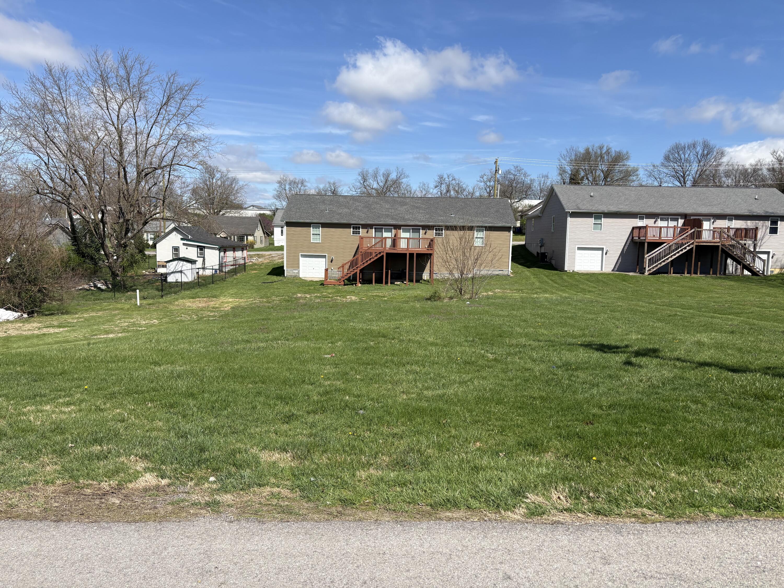 42 Ewing Avenue Property Photo 2