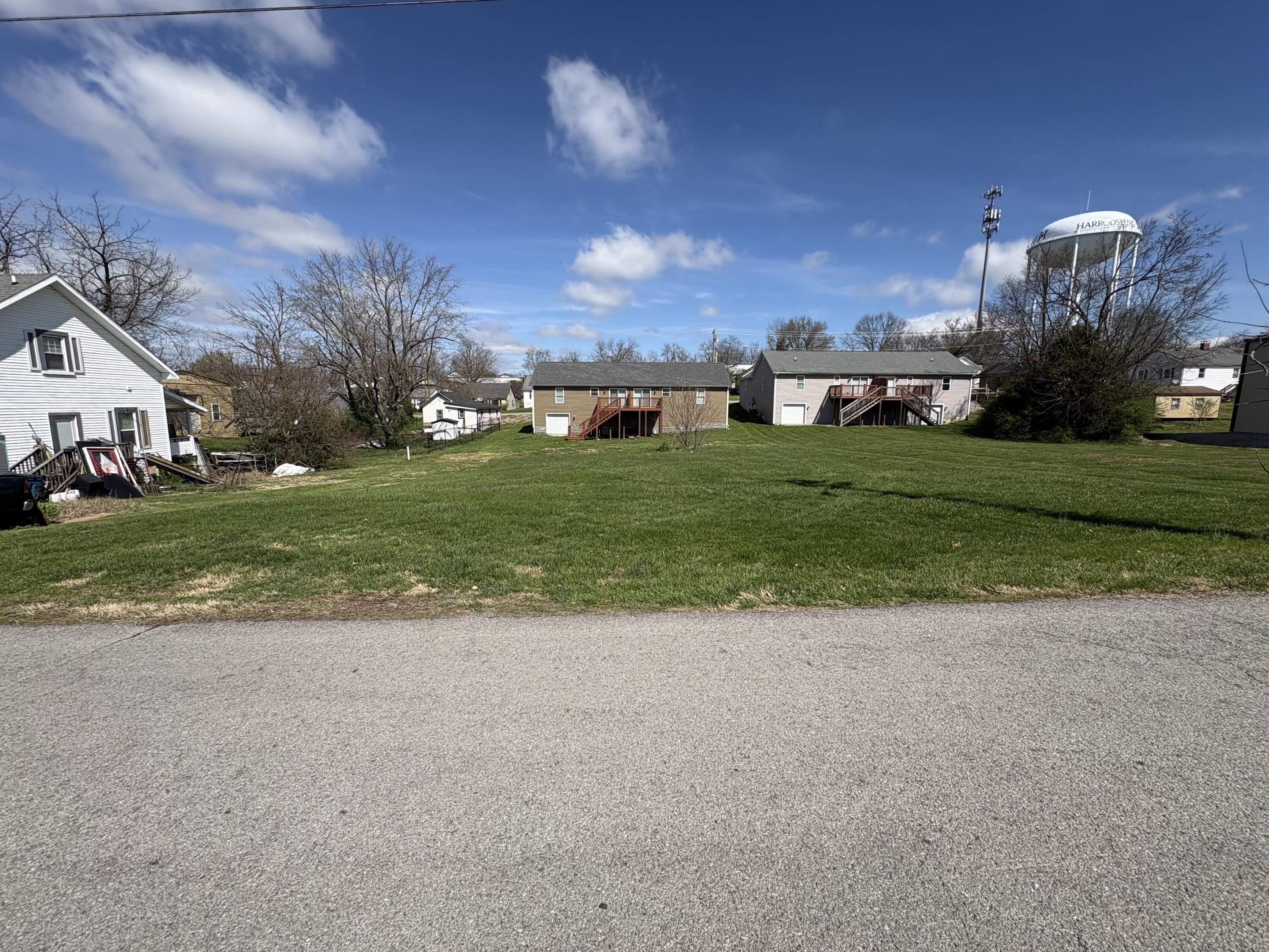 42 Ewing Avenue Property Photo 3