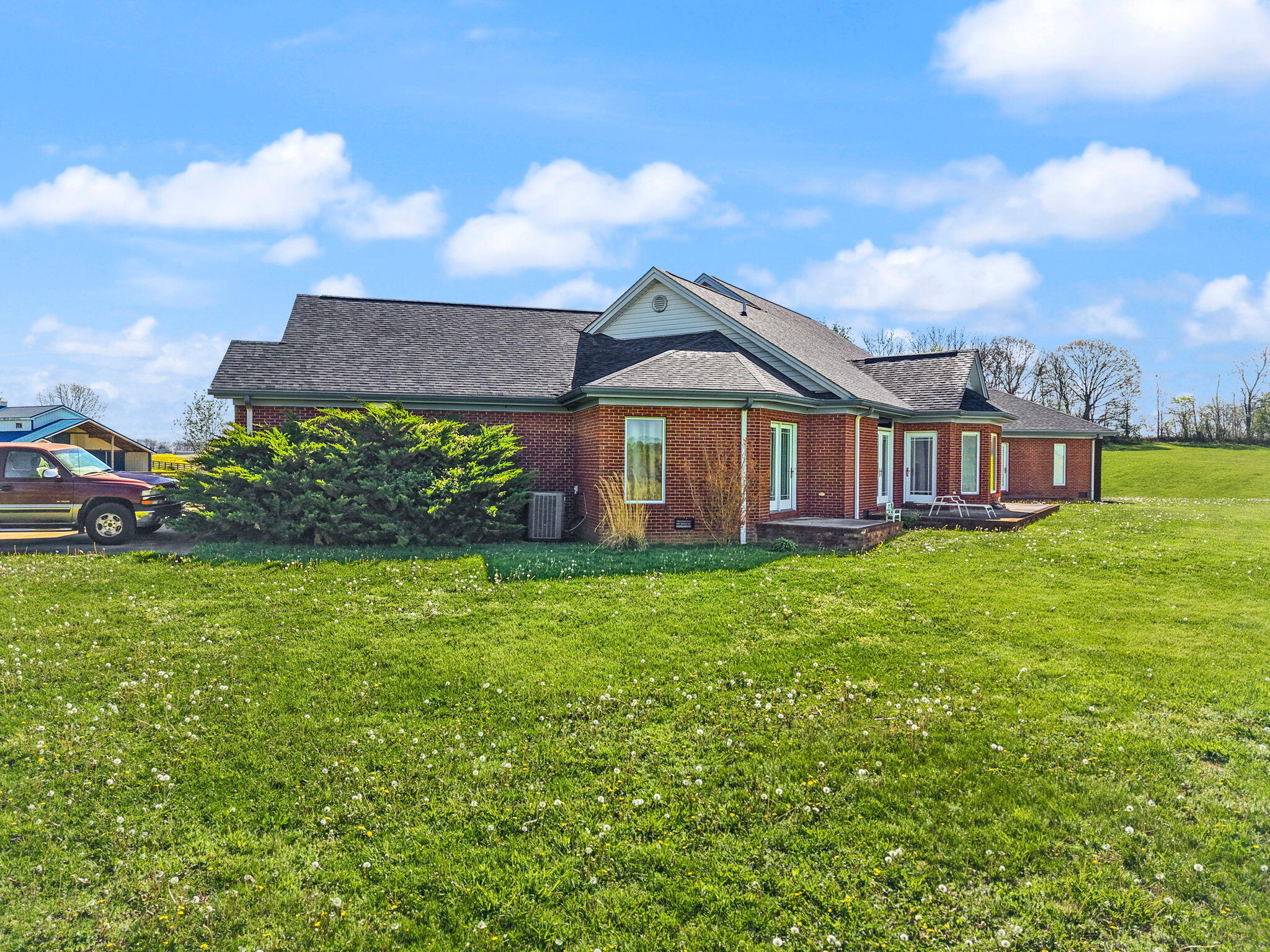 4211 Old Bull Road Property Photo 14