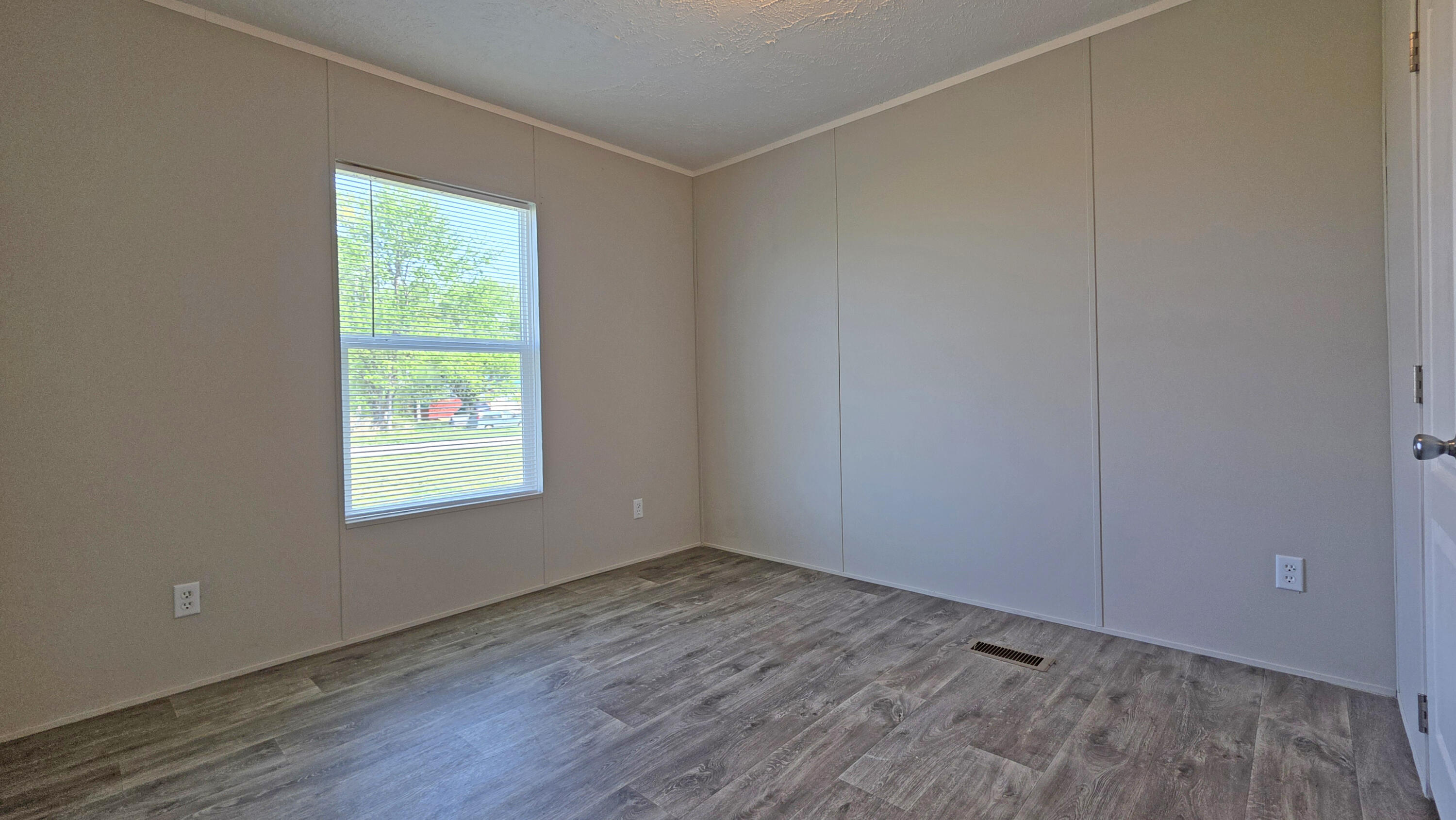 23 Grace Lane Property Photo 29