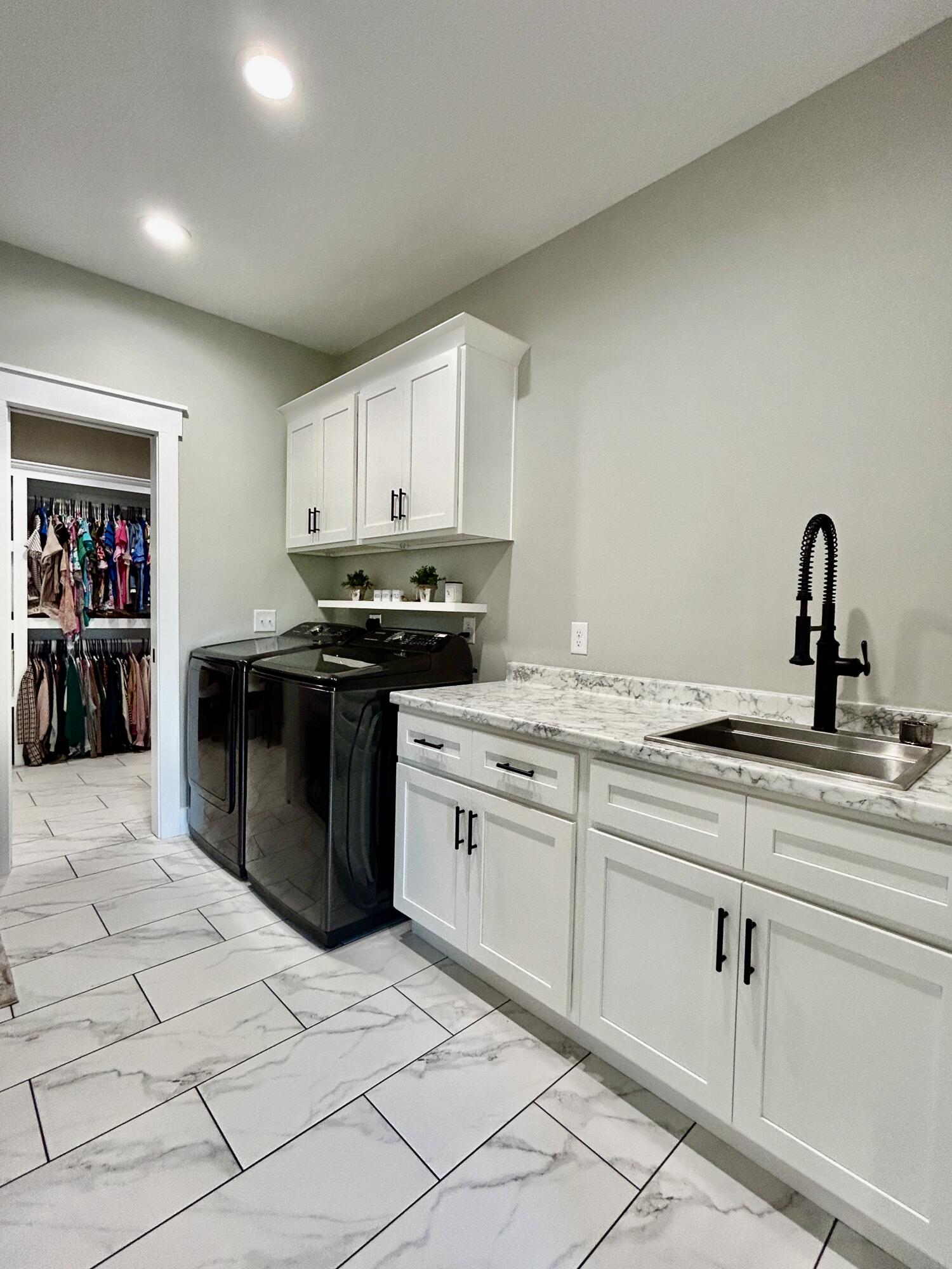 808 Goldenberg Lane Property Photo 66