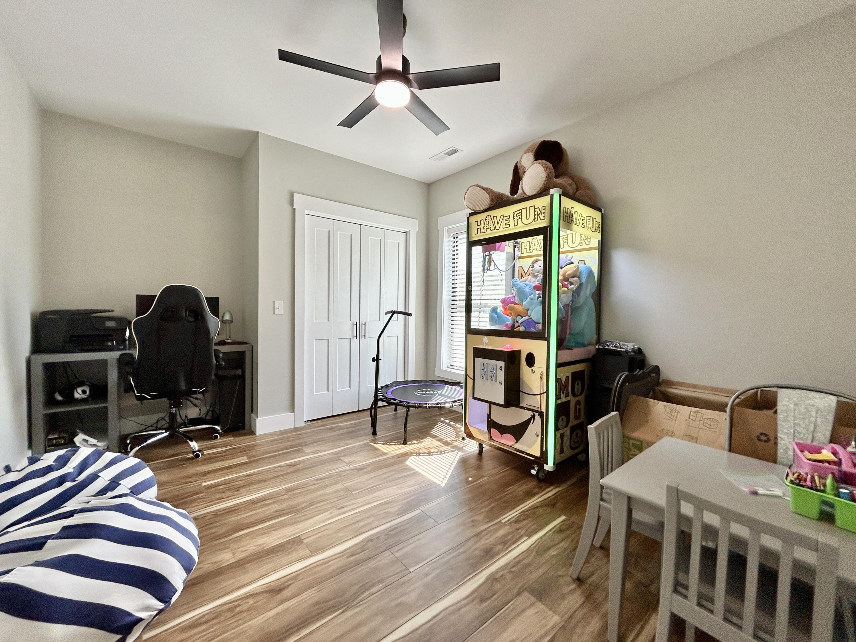 808 Goldenberg Lane Property Photo 101