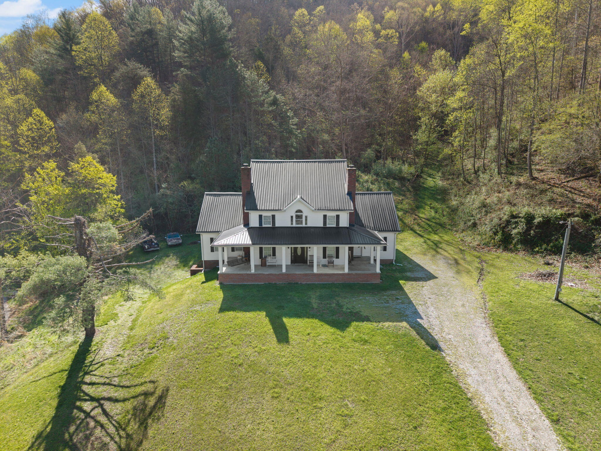 2431 Mare Creek Road Property Photo 3