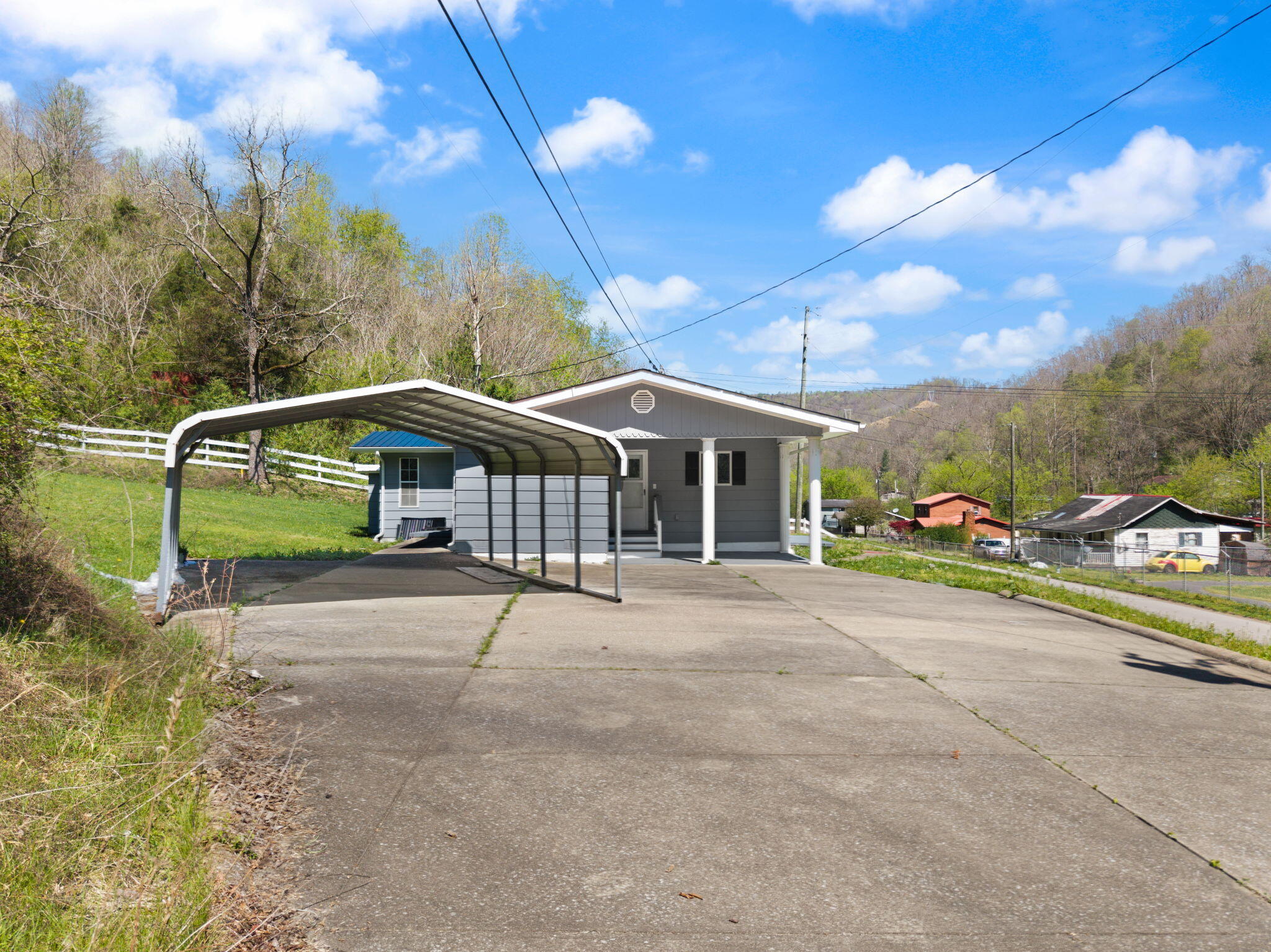 5935 Ky Rt 2030 Property Photo 2