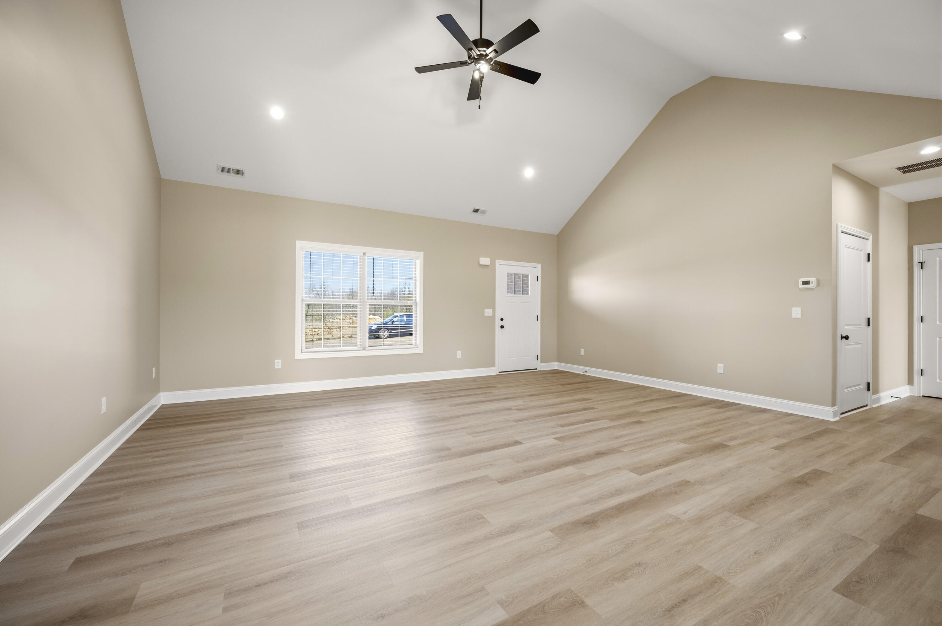 117 Cabela Drive Property Photo 8