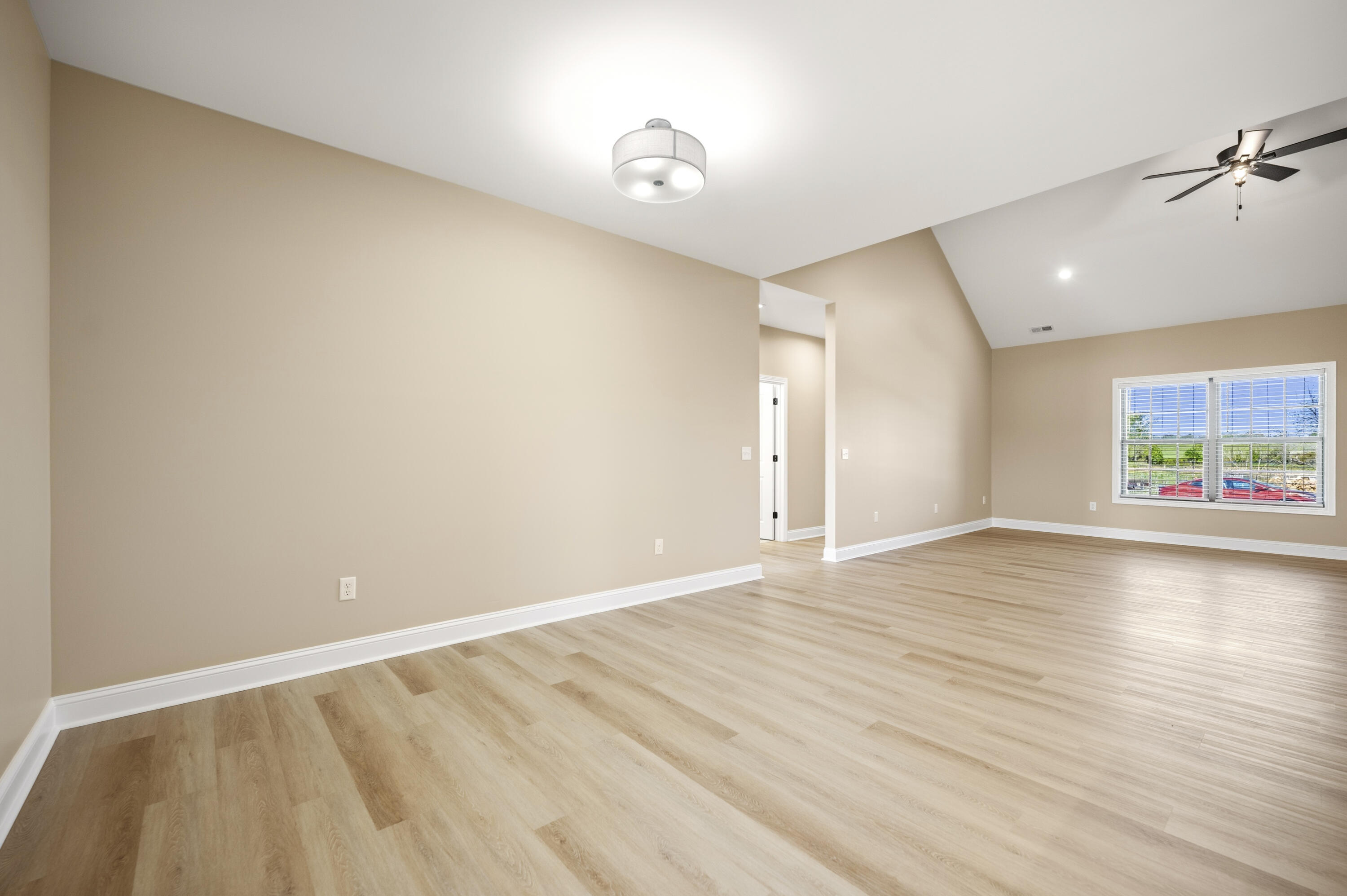 117 Cabela Drive Property Photo 11