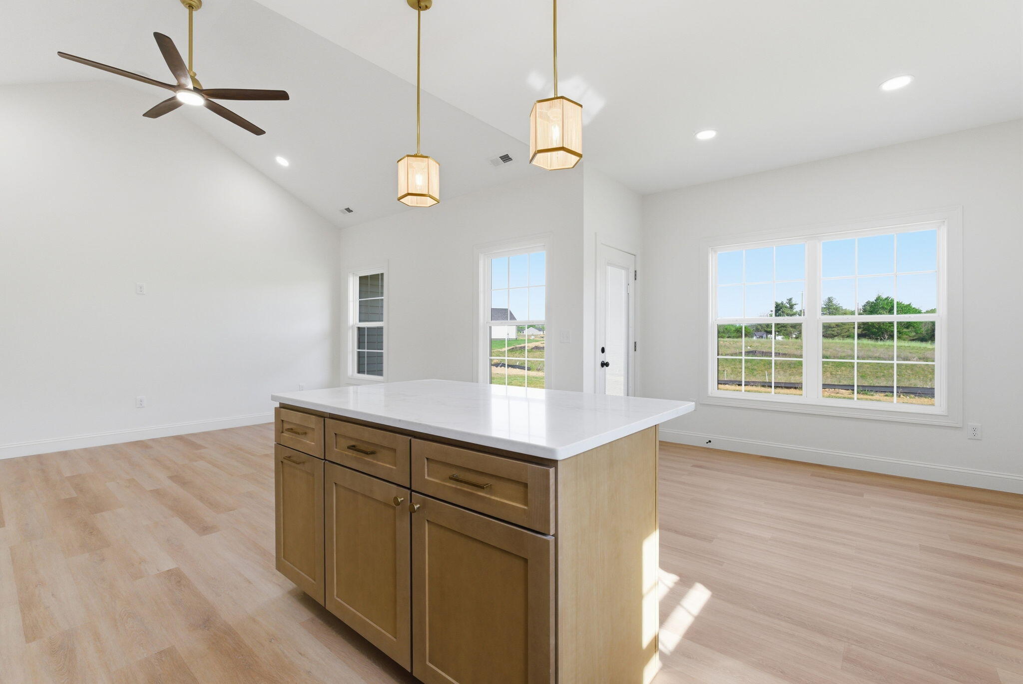 336 Mohegan Trail Property Photo 13