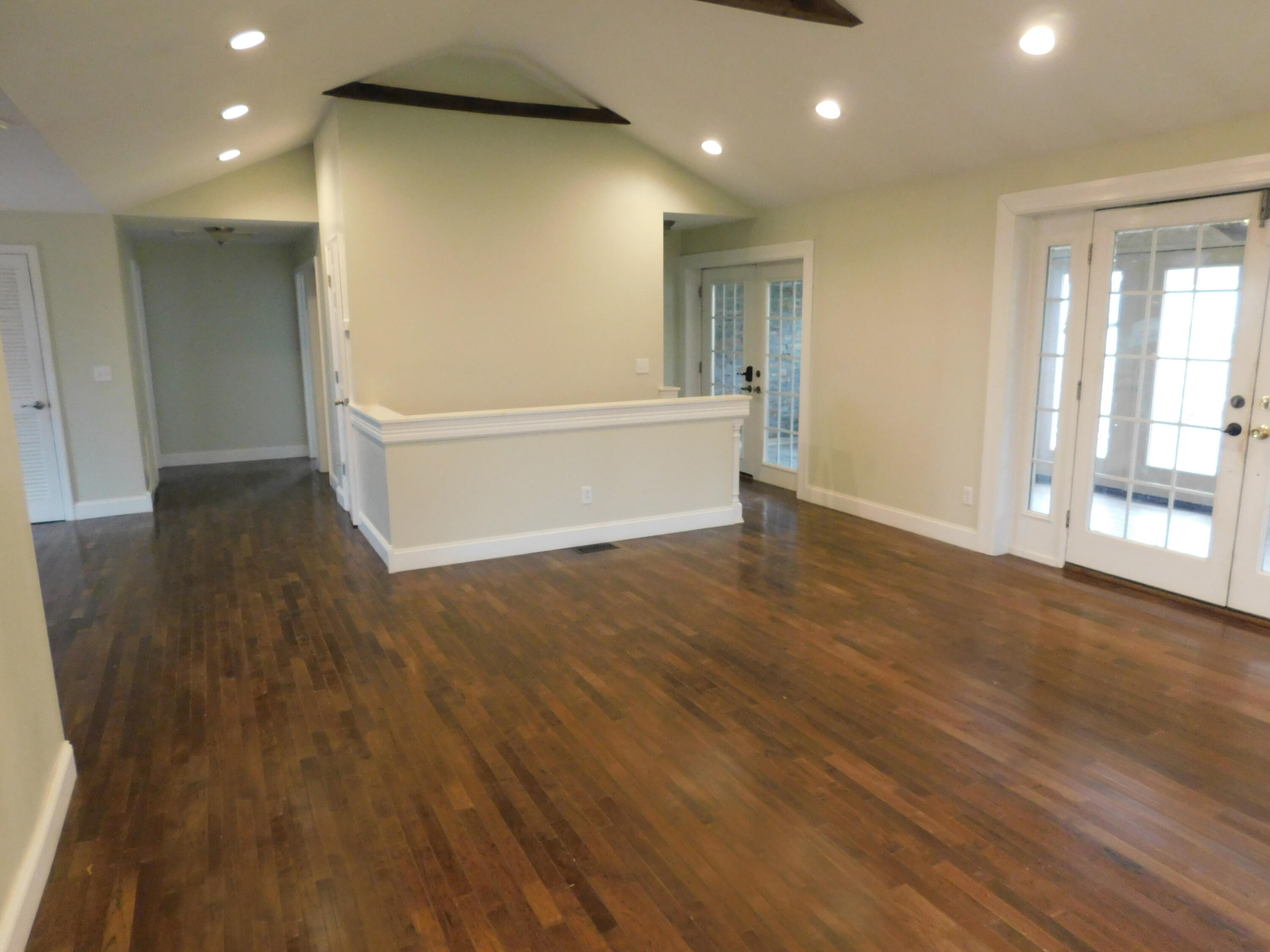 246 Hughley Lane Property Photo 6