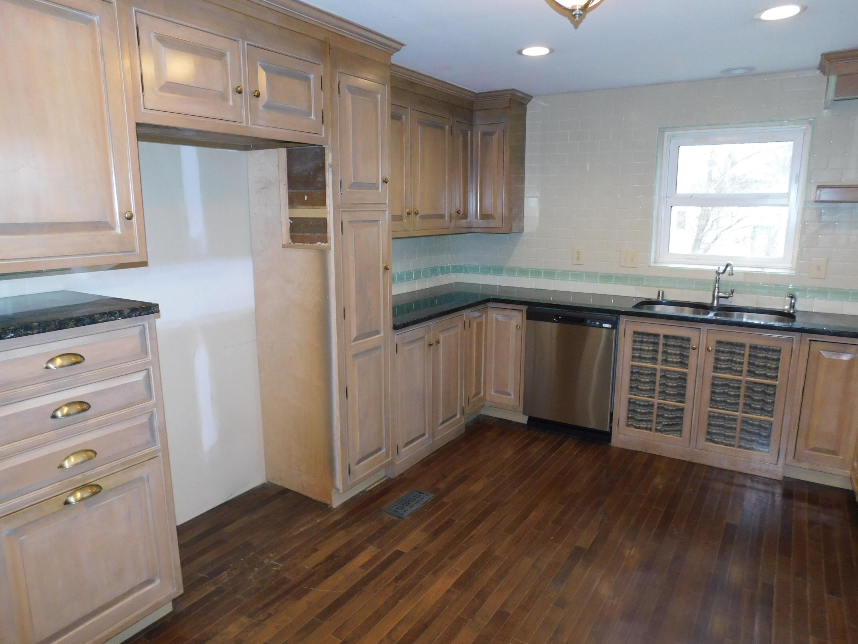 246 Hughley Lane Property Photo 11
