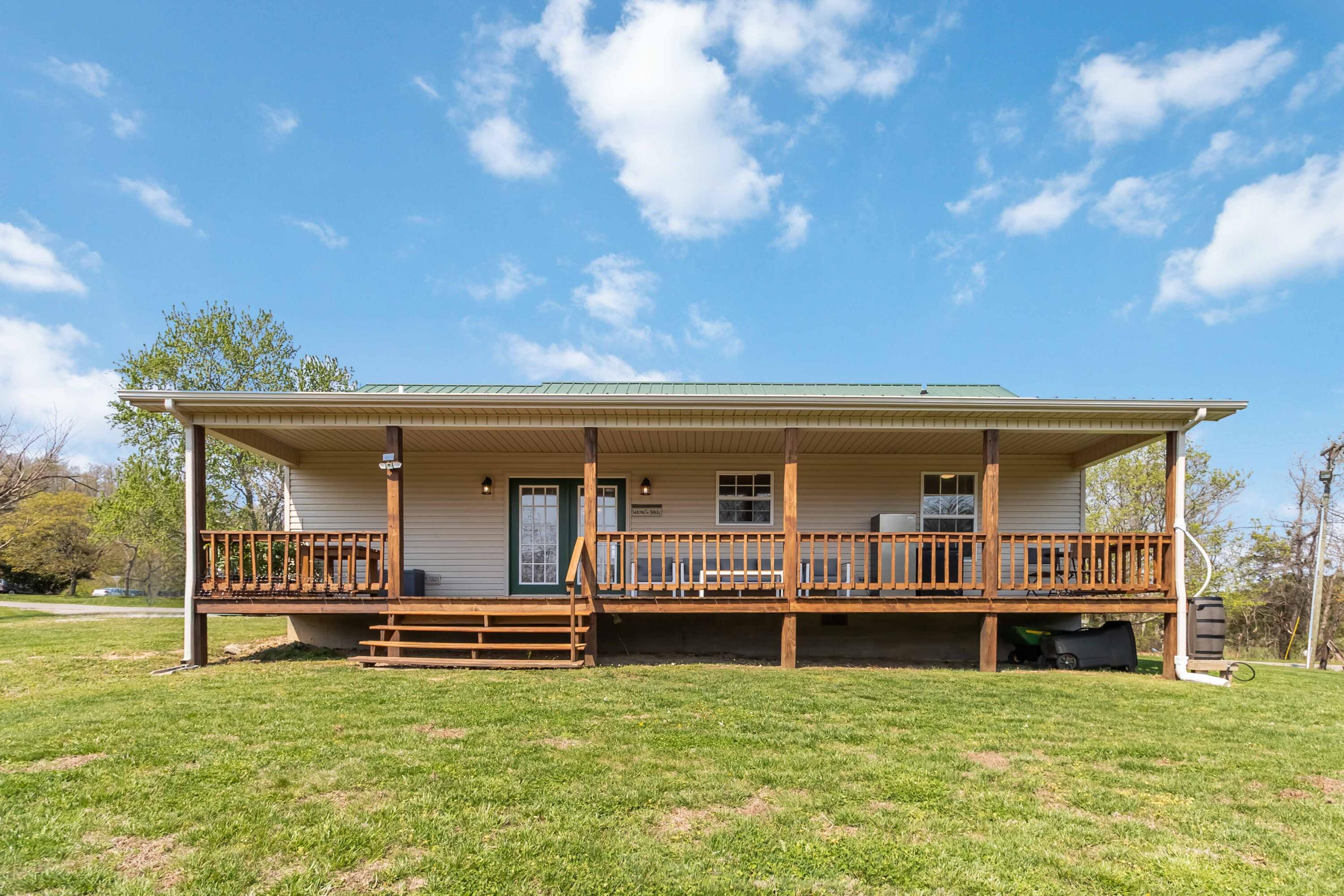 1494 Lum Strunk Road Property Photo 2