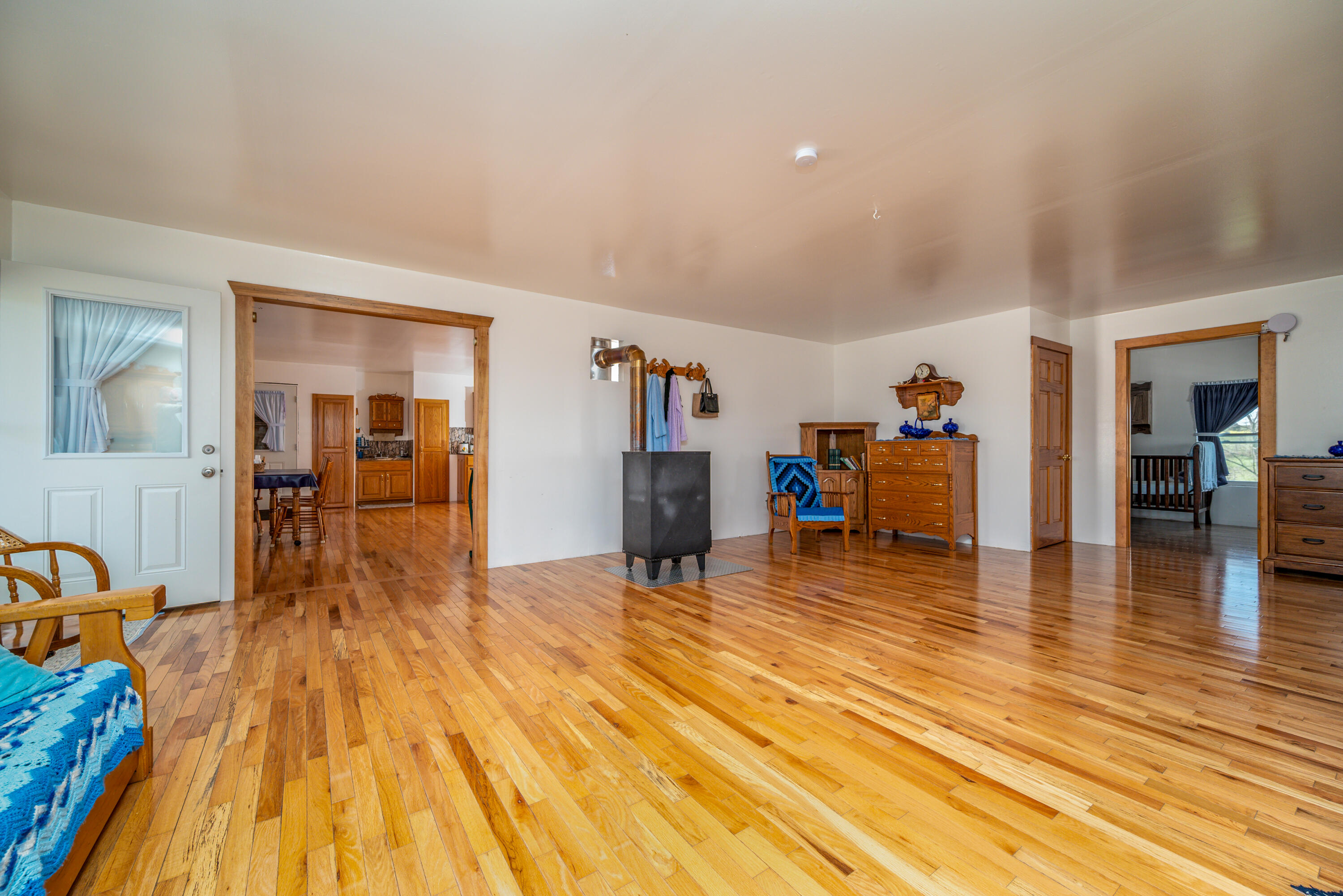 607 Saunders Lane Property Photo 24