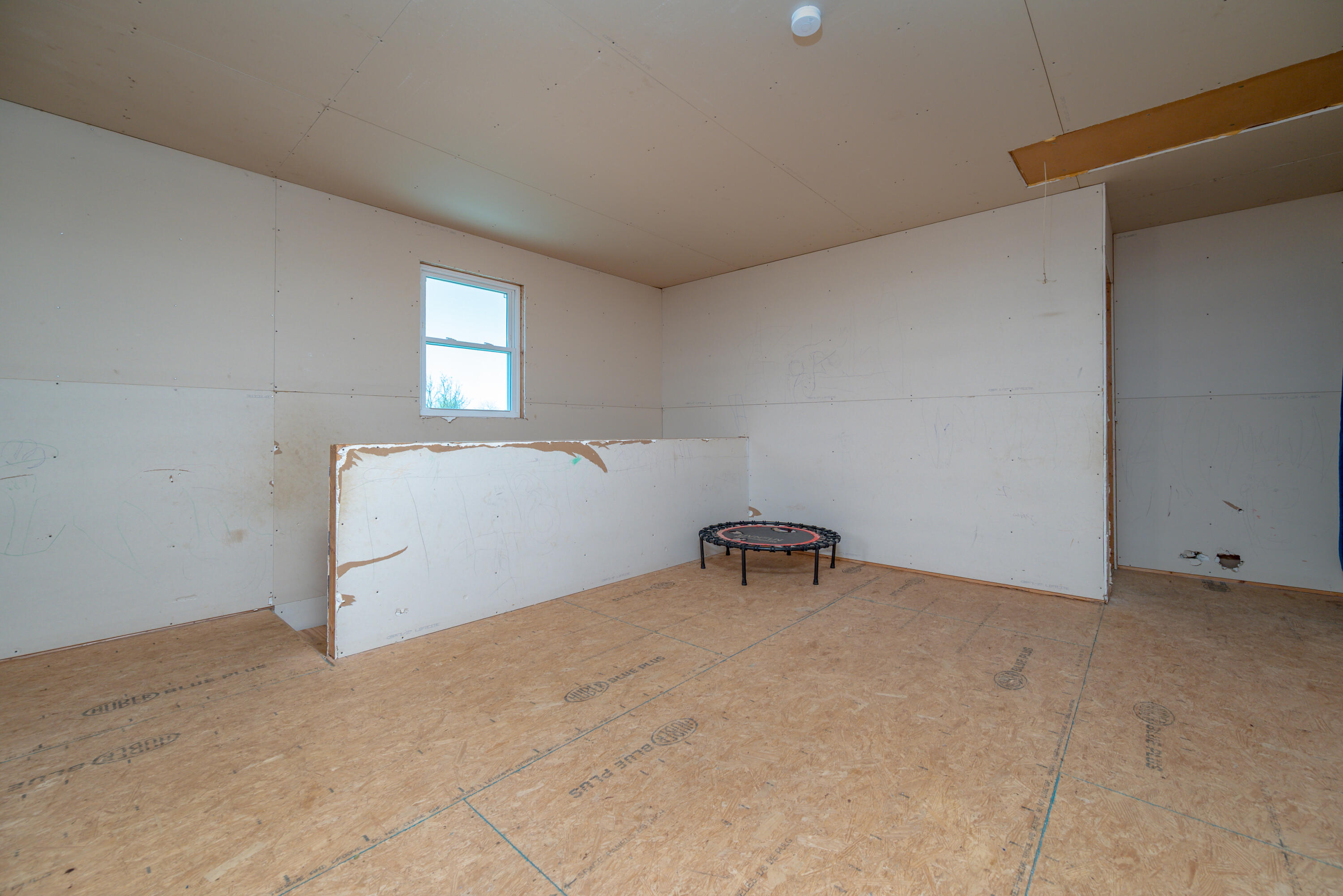 607 Saunders Lane Property Photo 35