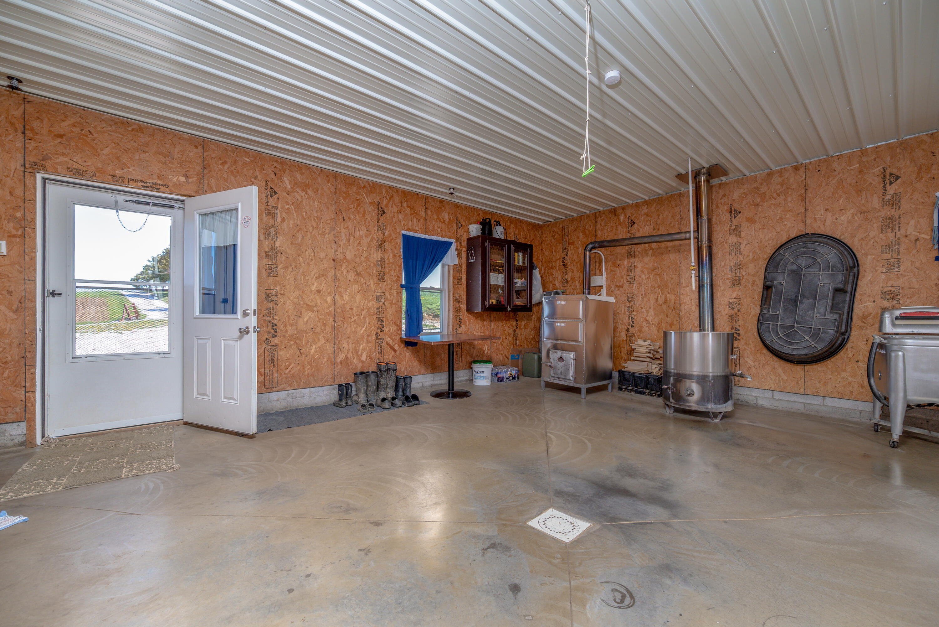607 Saunders Lane Property Photo 54