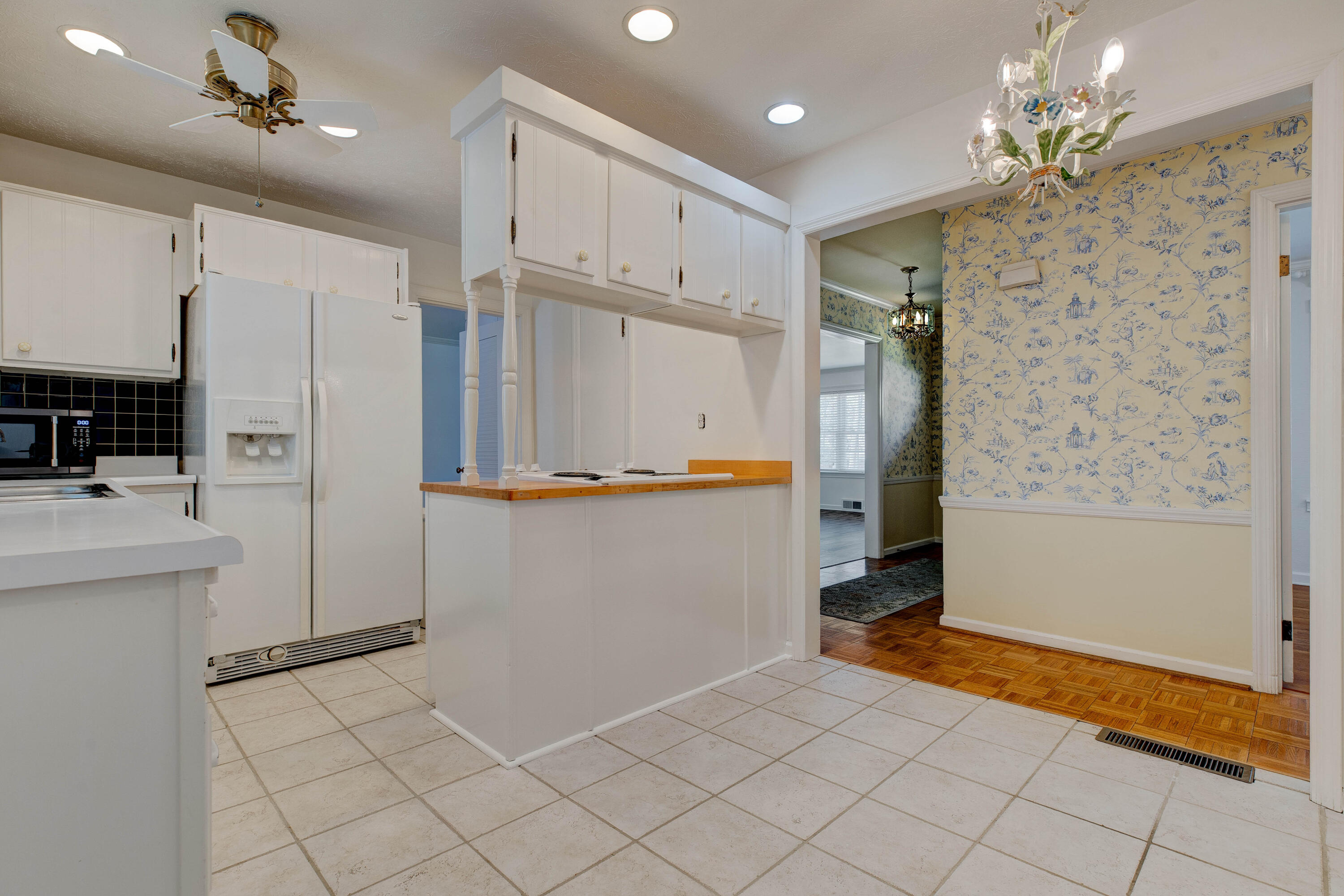 212 Sterling Avenue Property Photo 13