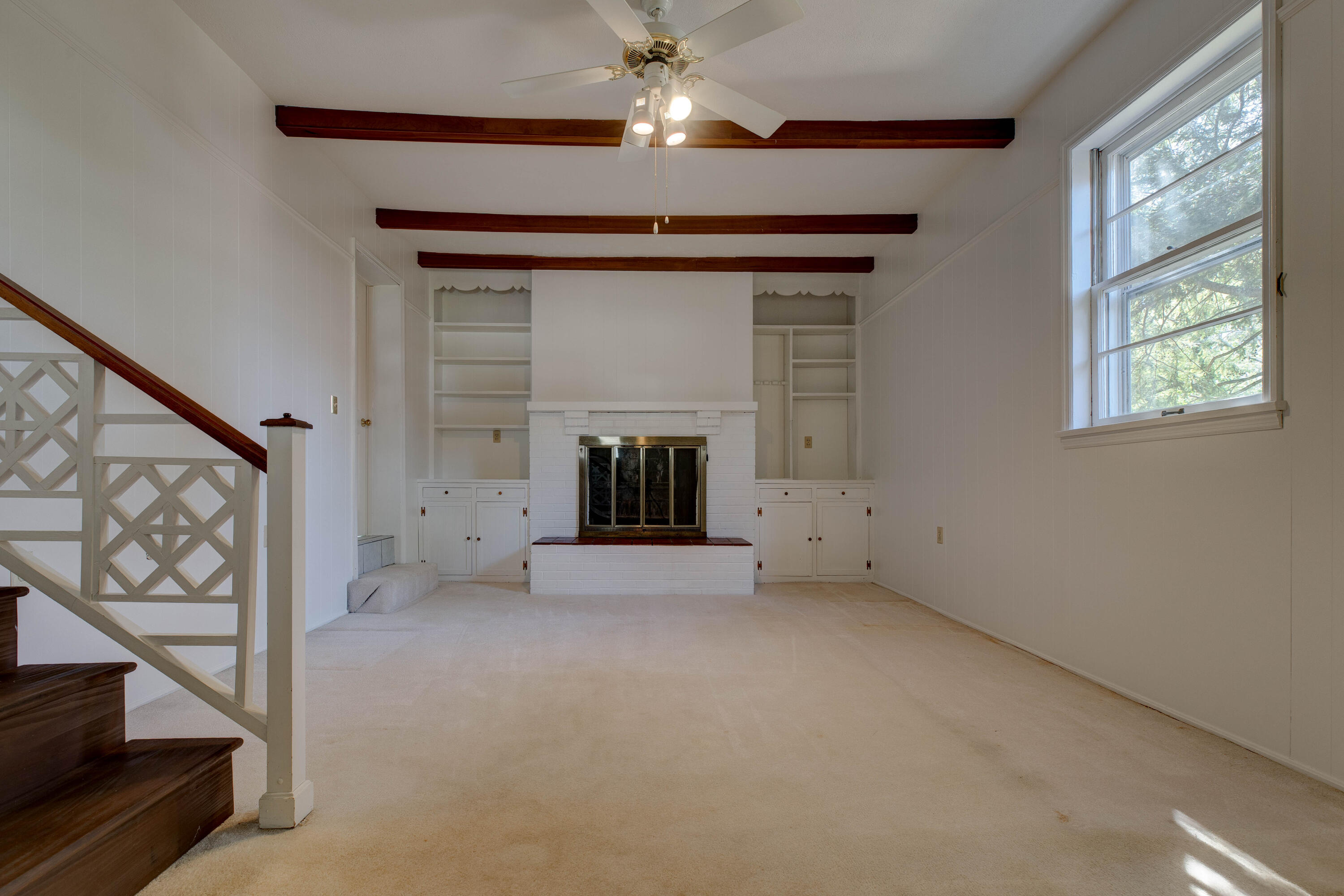 212 Sterling Avenue Property Photo 25