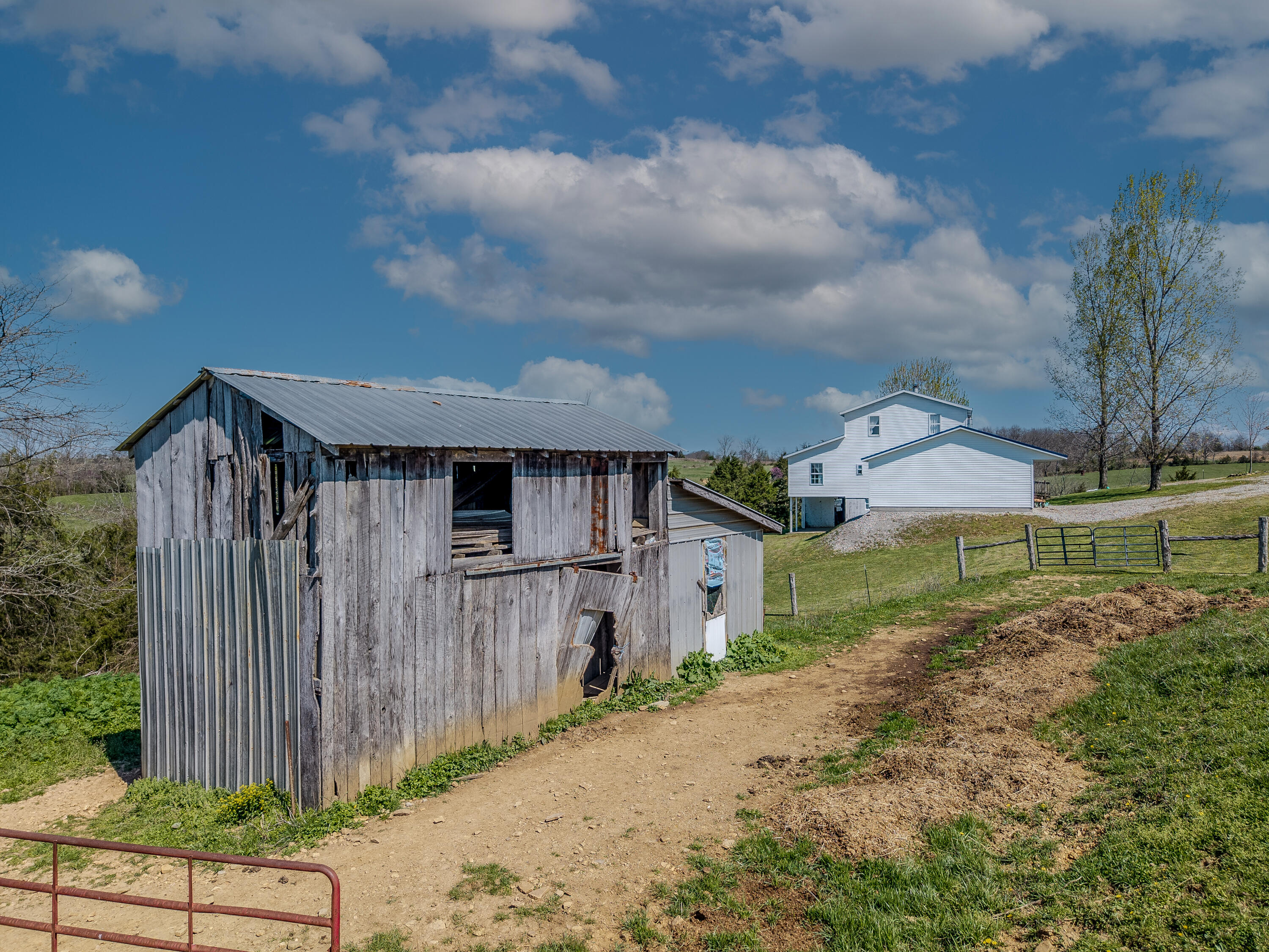 608 Saunders Lane Property Photo 13