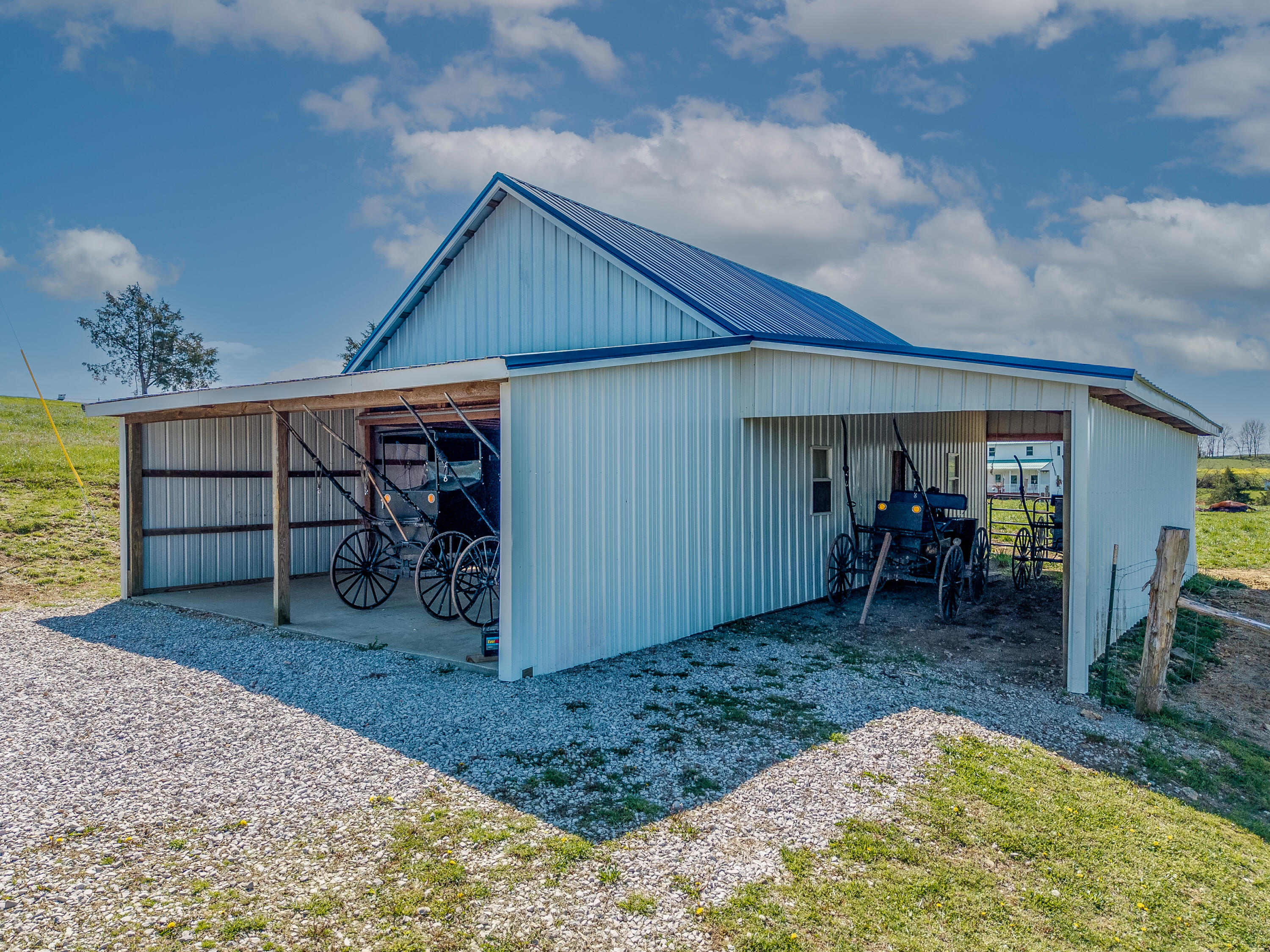 608 Saunders Lane Property Photo 14