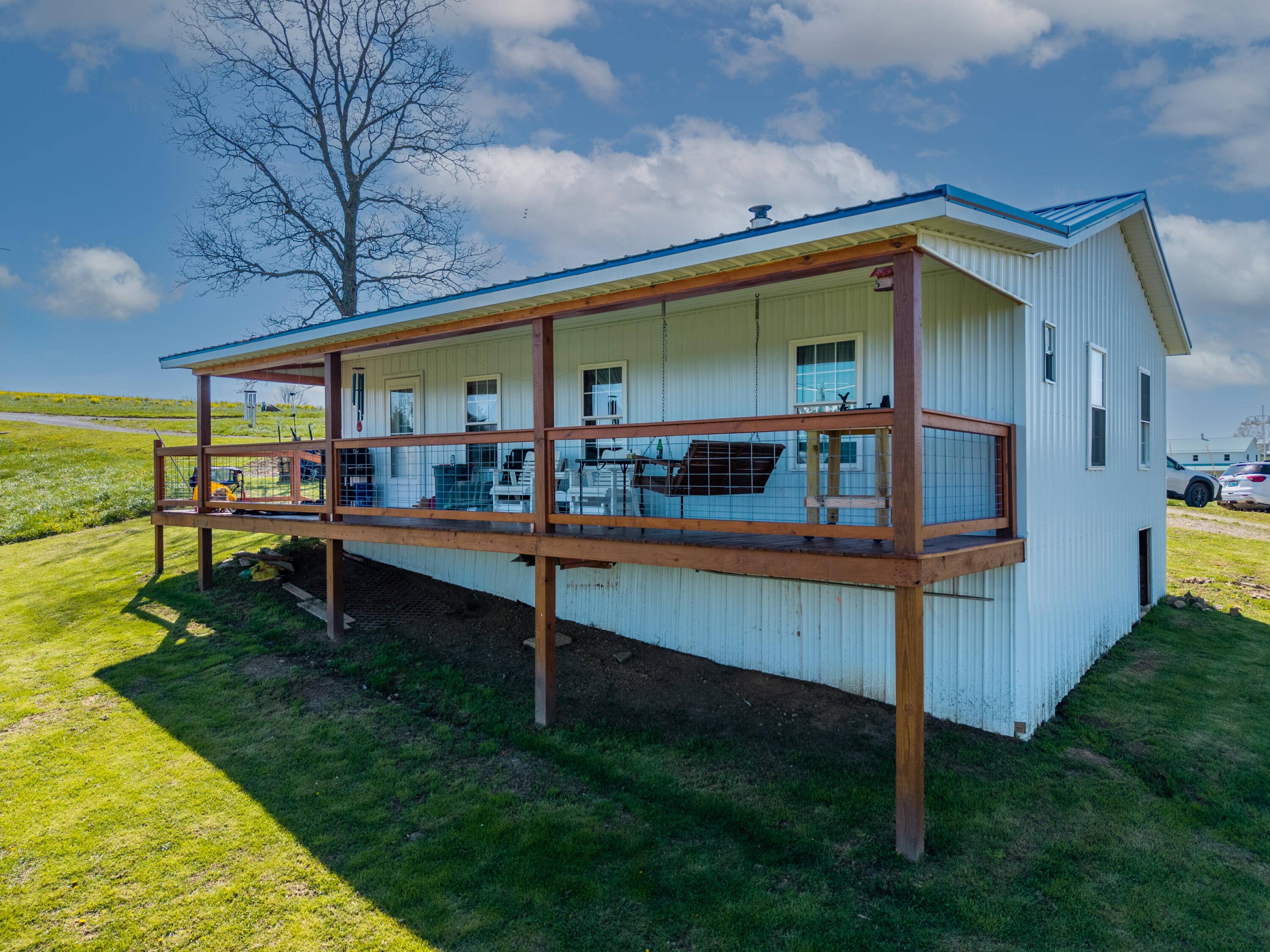 608 Saunders Lane Property Photo 18